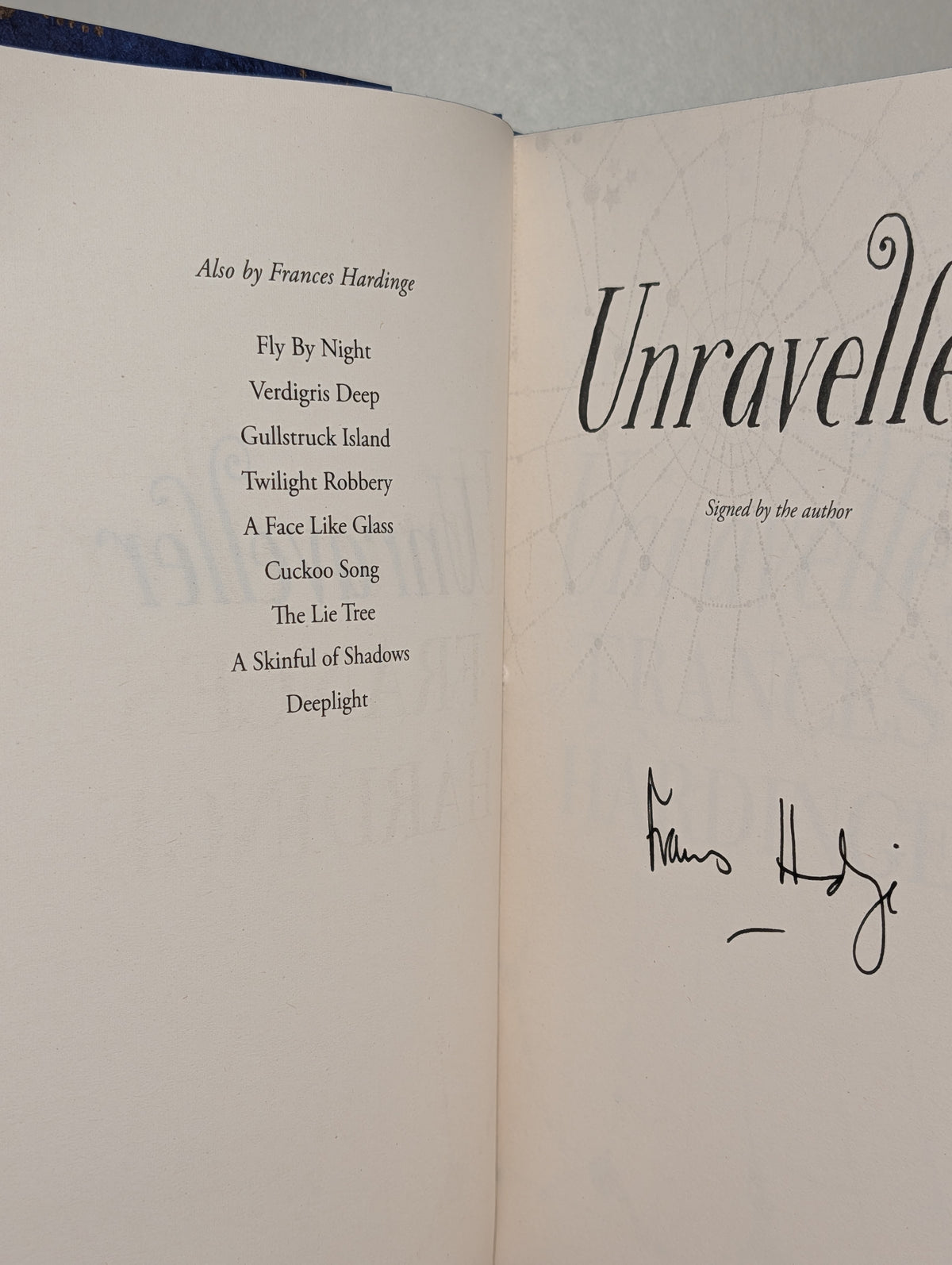 Unraveller by Frances Hardinge (Signed First Edition with sprayed edges) - Fialta Books
