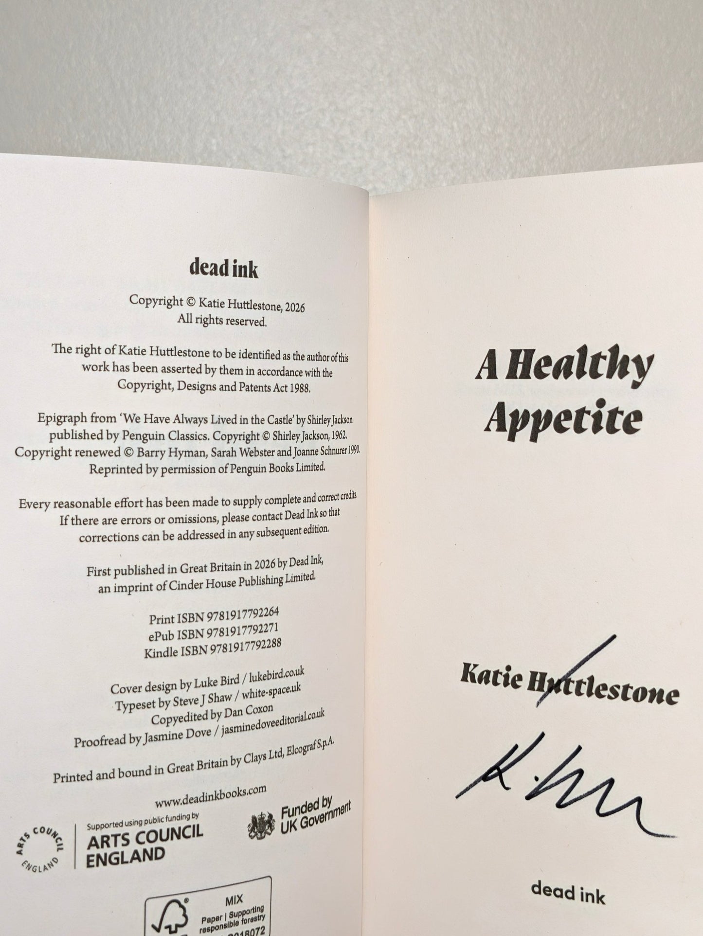 A Healthy Appetite by Katie Huttlestone (Signed First Edition) - Fialta Books