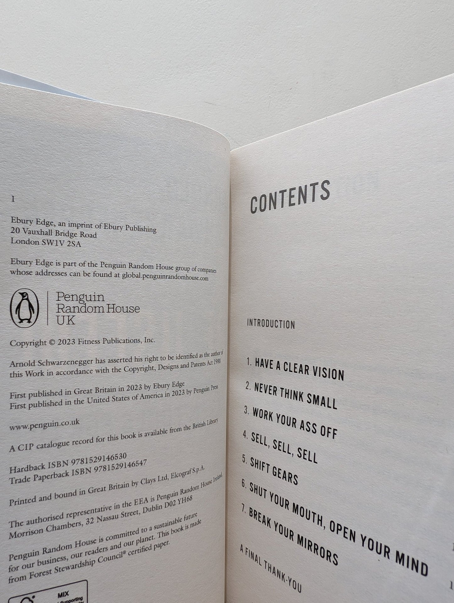 Be Useful: Seven tools for life by Arnold Schwarzenegger (Signed First Edition) - Fialta Books