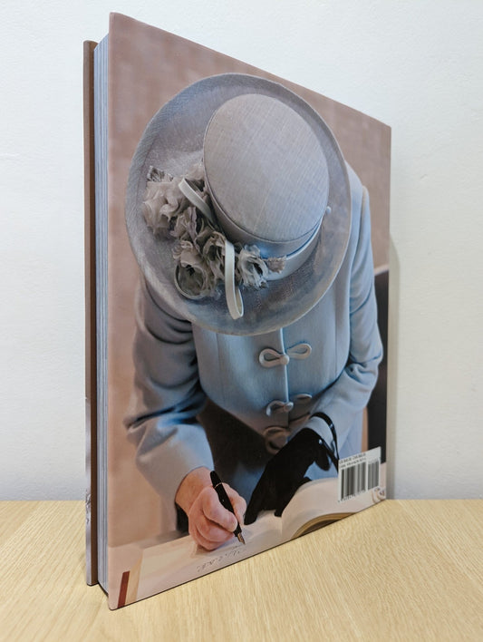 Elizabeth II: A Queen for Our Time by Chris Jackson (Signed by photographer First Edition) - Fialta Books