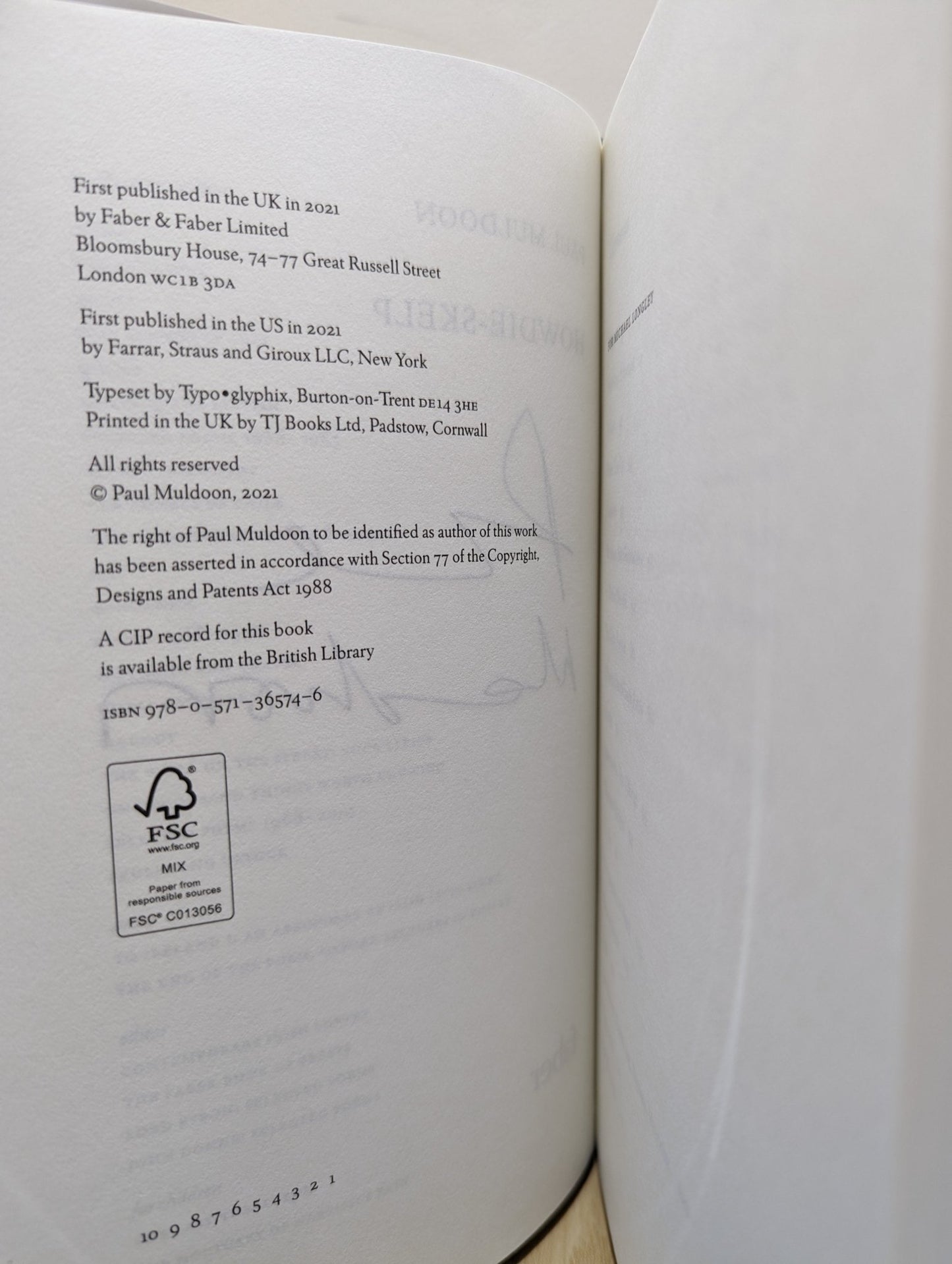 Howdie - Skelp by Paul Muldoon (Signed First Edition) - Fialta Books