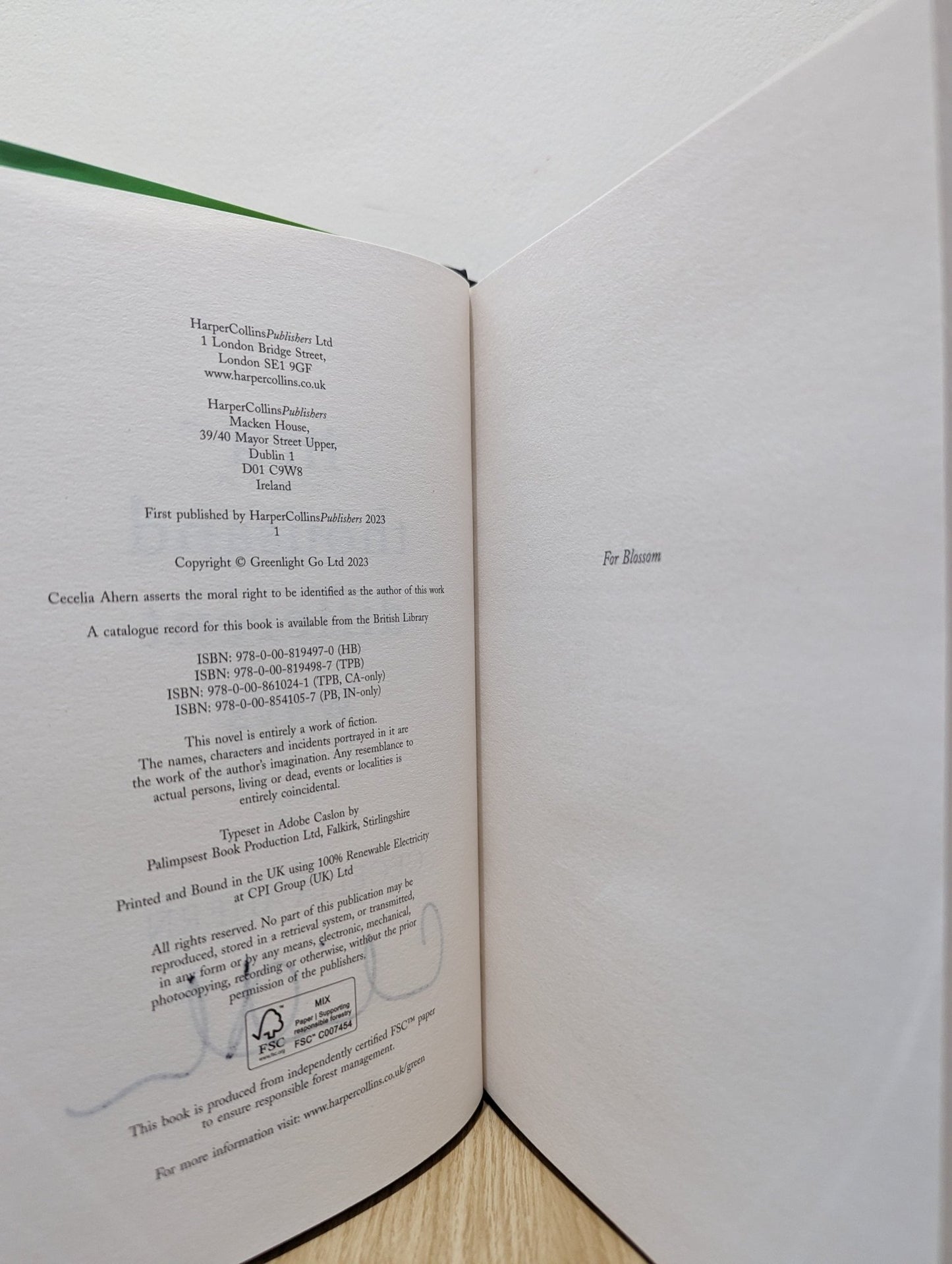 In a Thousand Different Ways by Cecelia Ahern (Signed First Edition) - Fialta Books