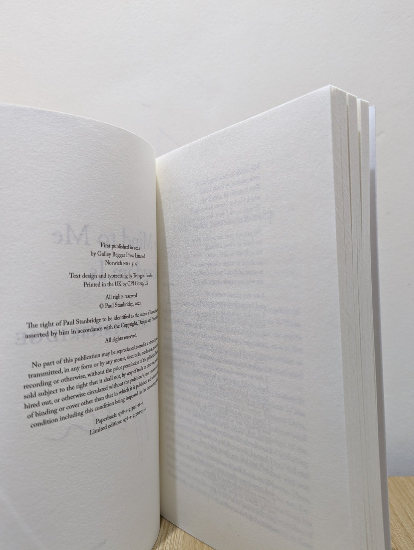 My Mind To Me My Kingdom Is by Paul Stanbridge (Signed First Edition) - Fialta Books