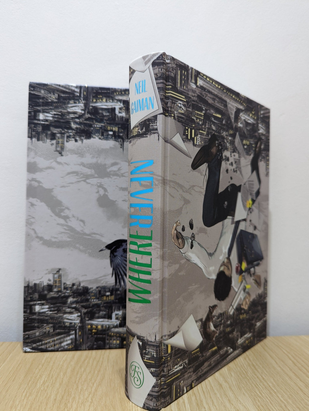 Neverwhere by Neil Gaiman (Folio Slipcase Edition) - Fialta Books