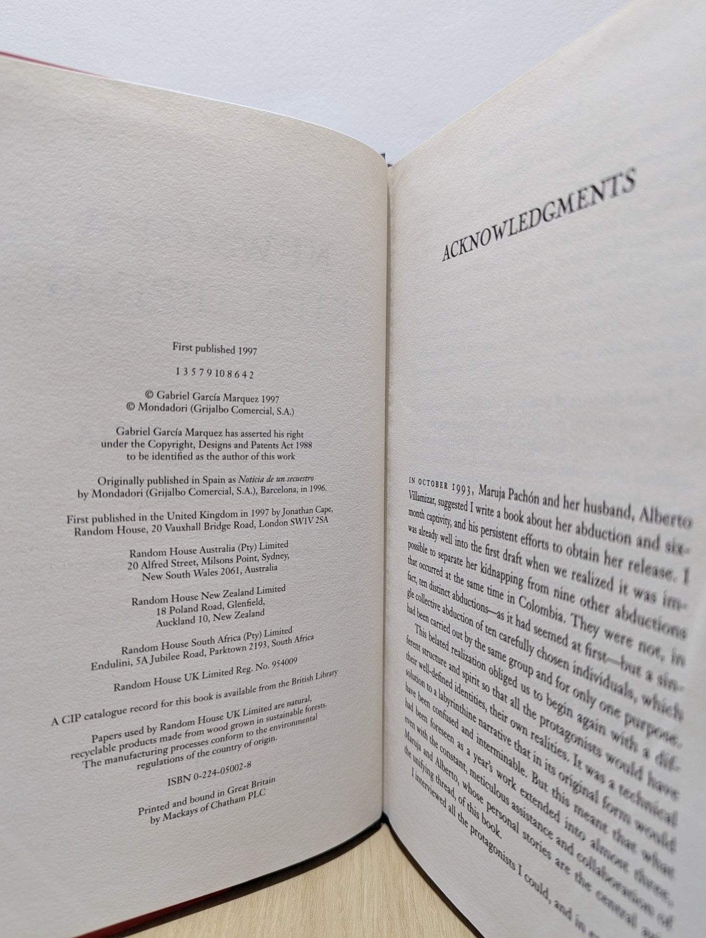 News of a Kidnapping by Gabriel Garcia Marquez (First Edition) - Fialta Books