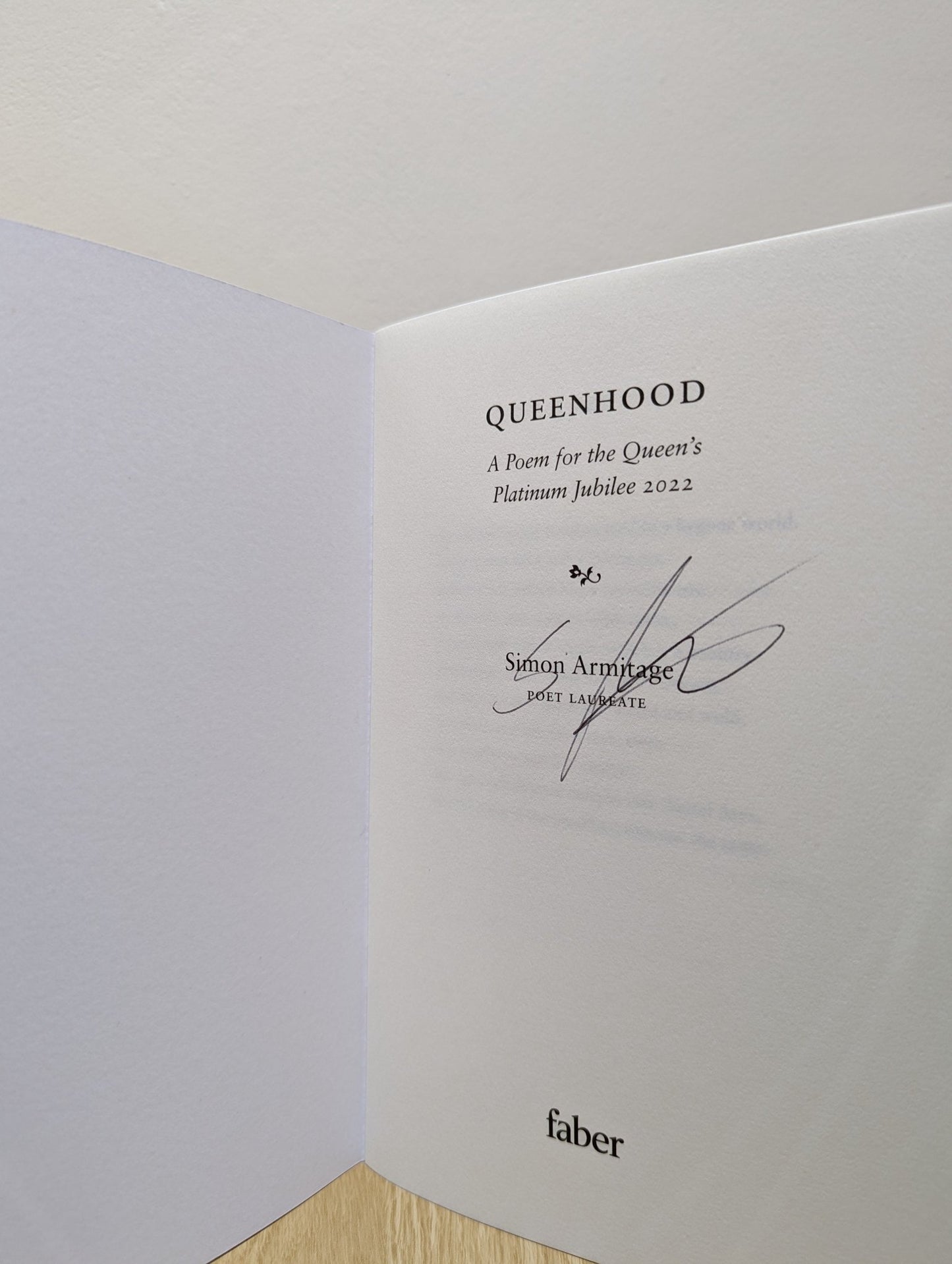 Queenhood: A Poem for the Queen's Platinum Jubilee 2022 by Simon Armitage (Signed Limited Edition) - Fialta Books