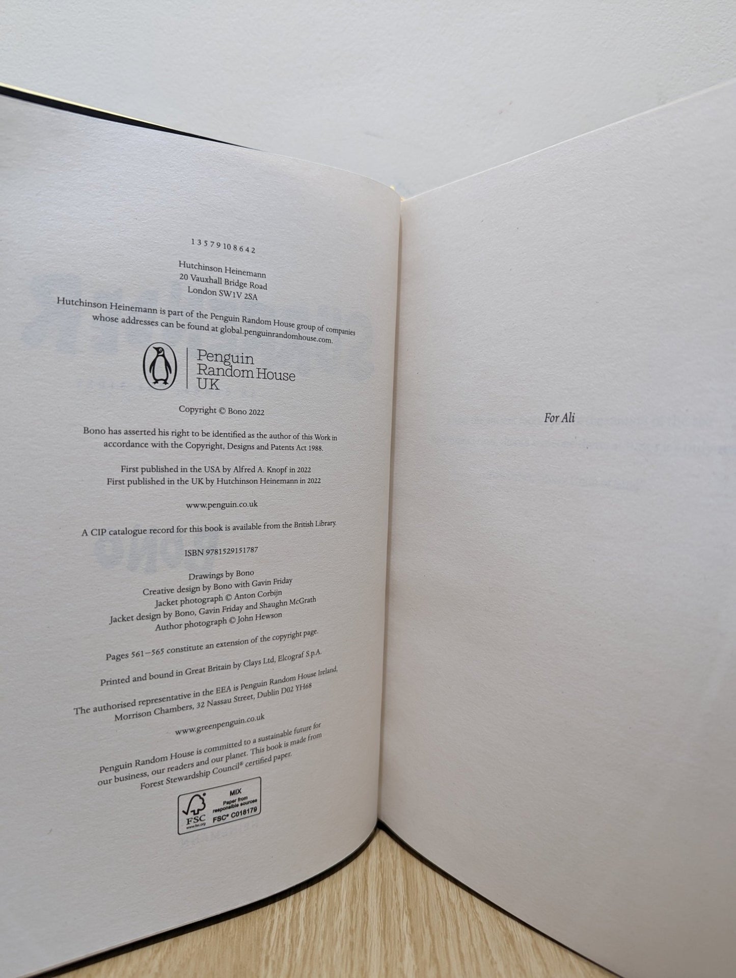 Surrender: 40 Songs, One Story by Bono (First Edition) - Fialta Books