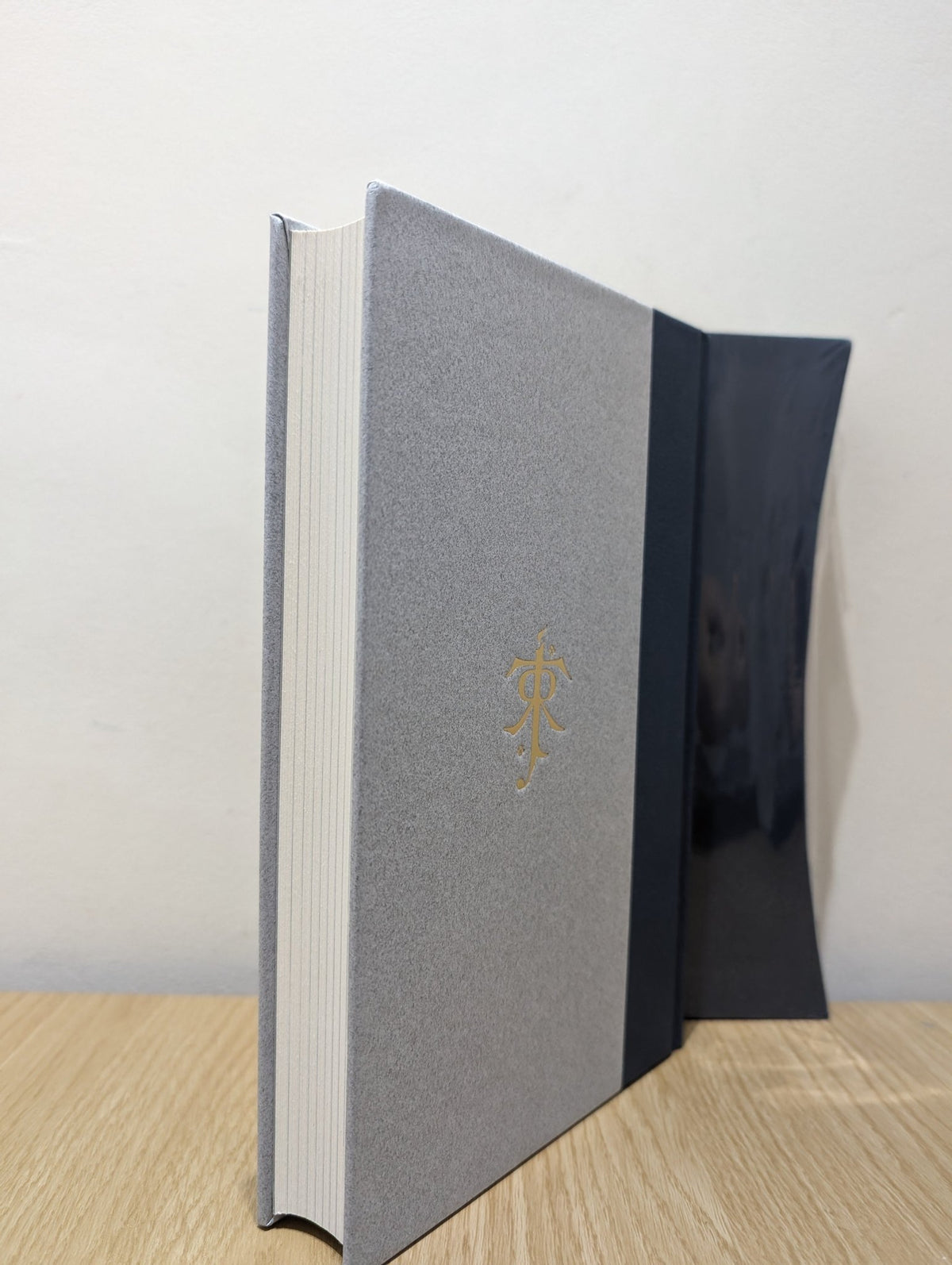 The Children of Hurin by J. R. R. Tolkien (Deluxe Slipcase edition) - Fialta Books