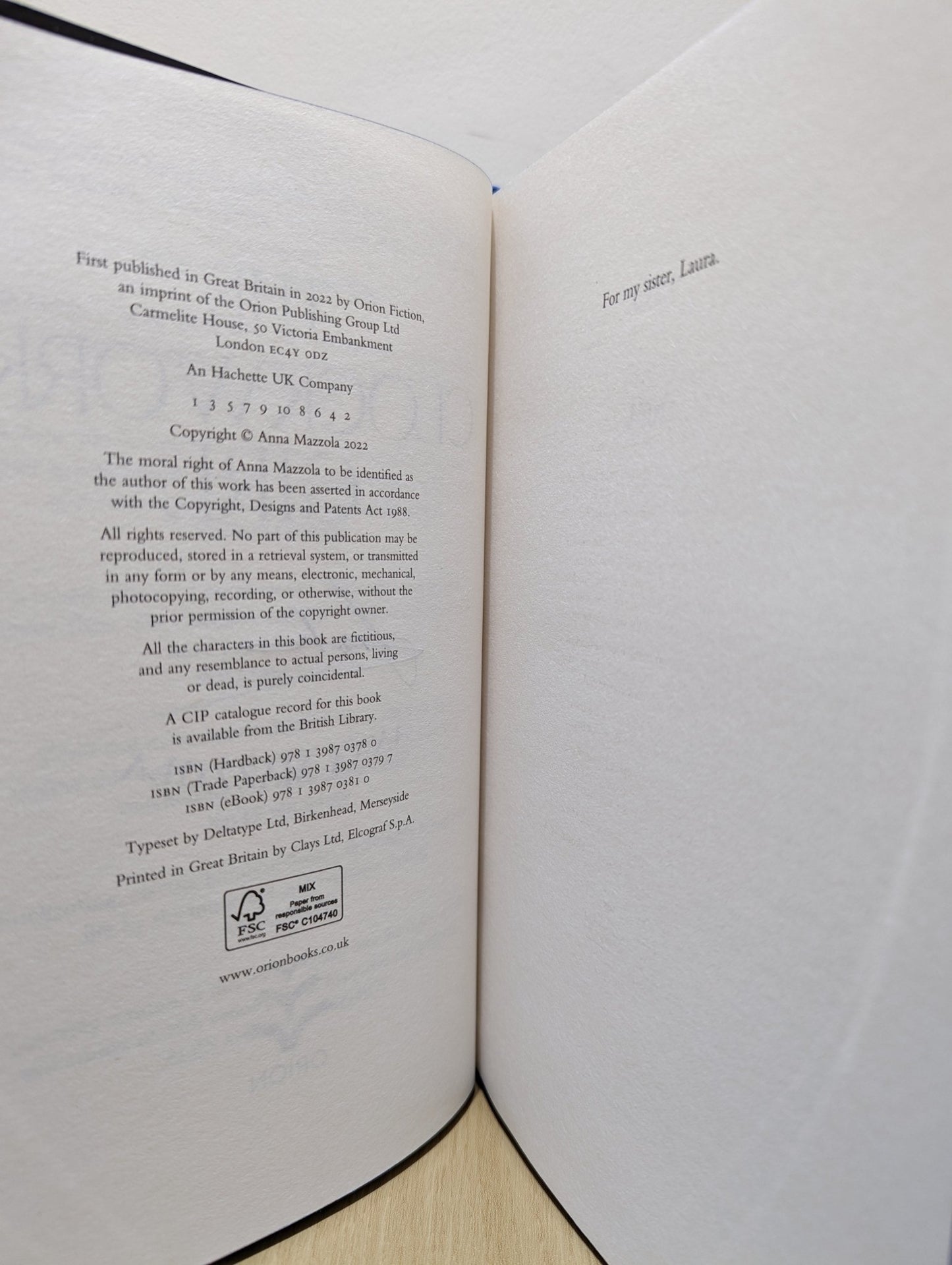 The Clockwork Girl by Anna Mazzola (Signed First Edition with sprayed edges) - Fialta Books