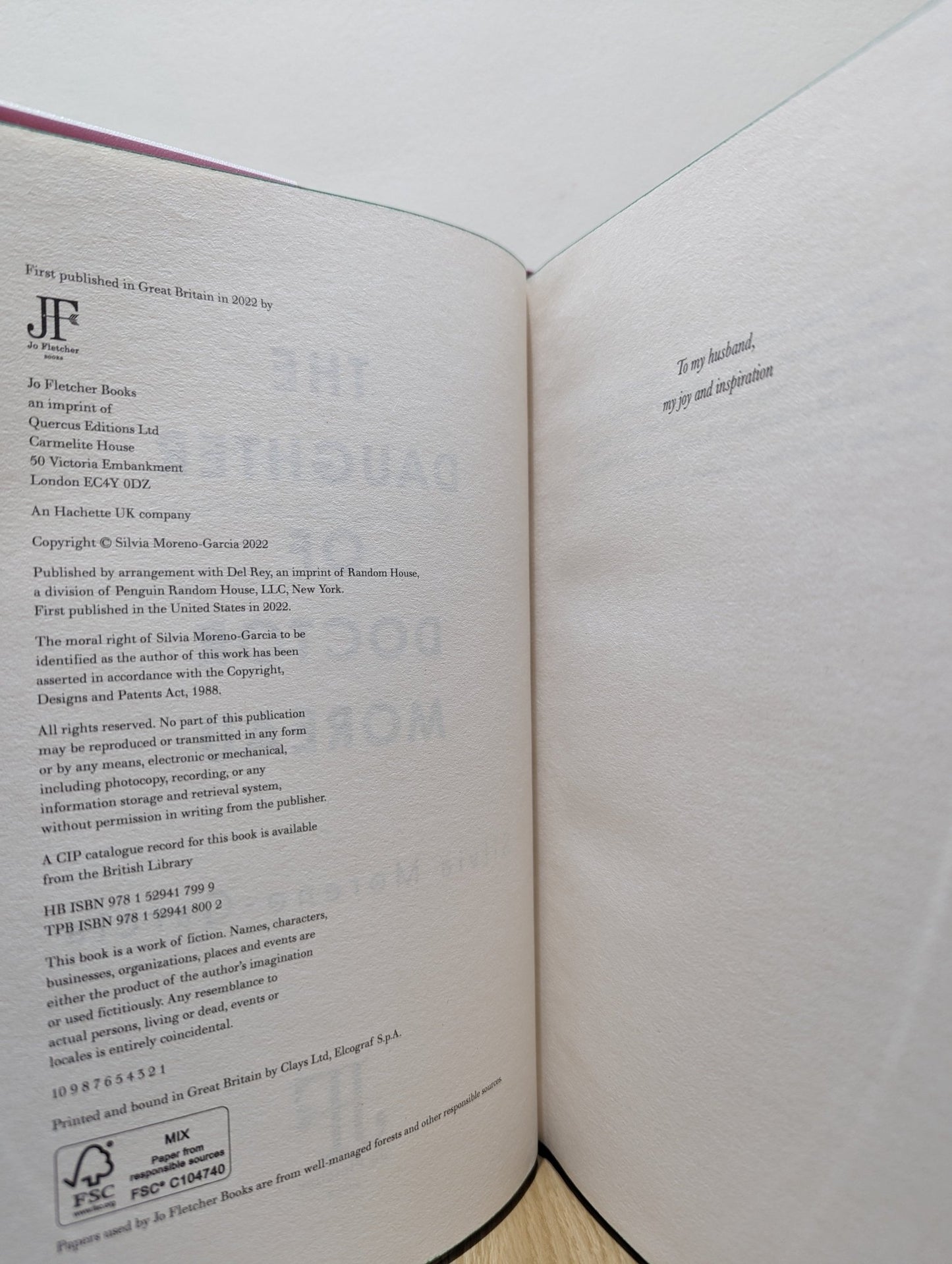 The Daughter of Doctor Moreau by Silvia Moreno - Garcia (Signed First Edition with sprayed edges) - Fialta Books