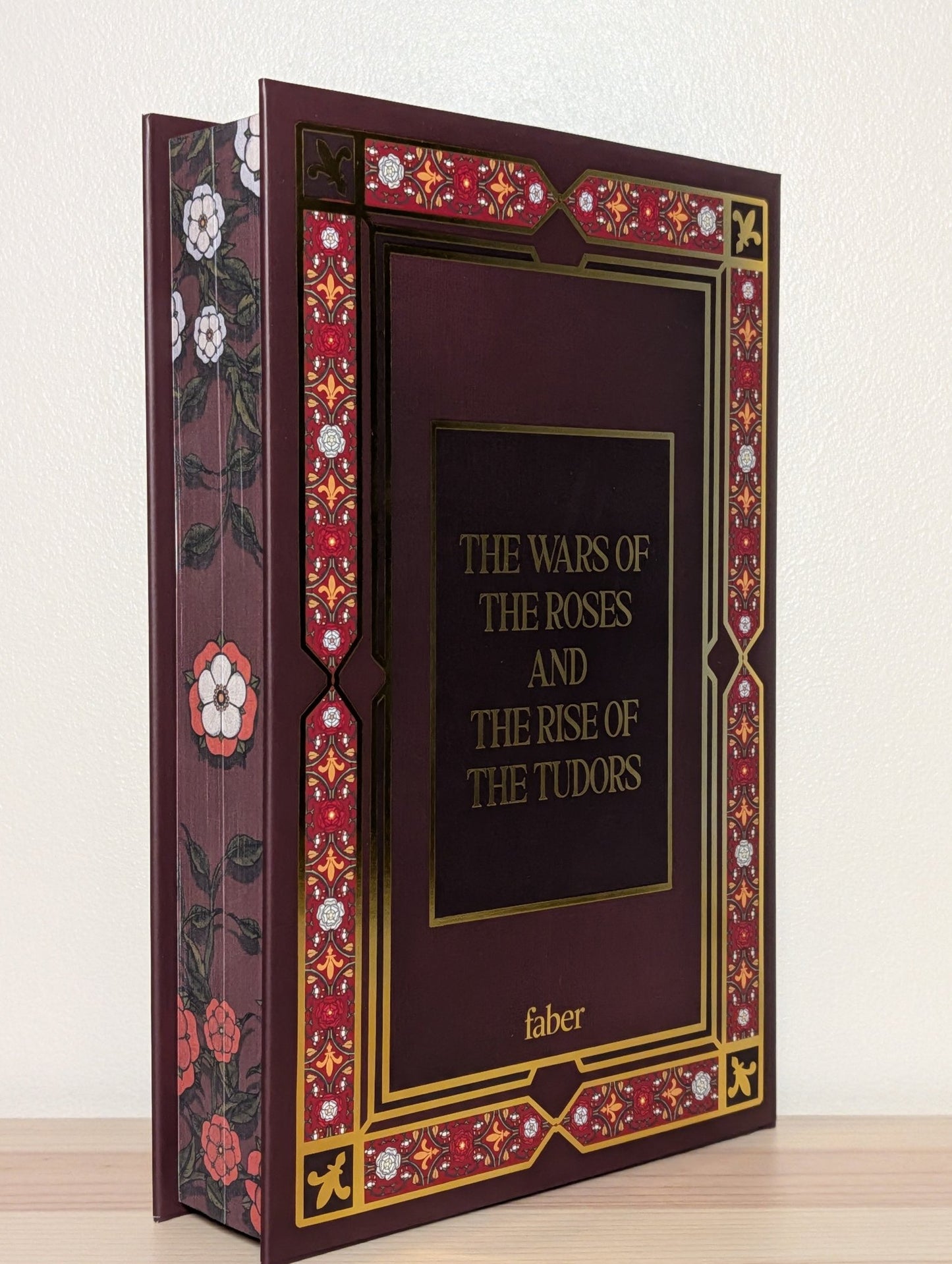 The Hollow Crown by Dan Jones (Signed Special Edition with sprayed edges) - Fialta Books