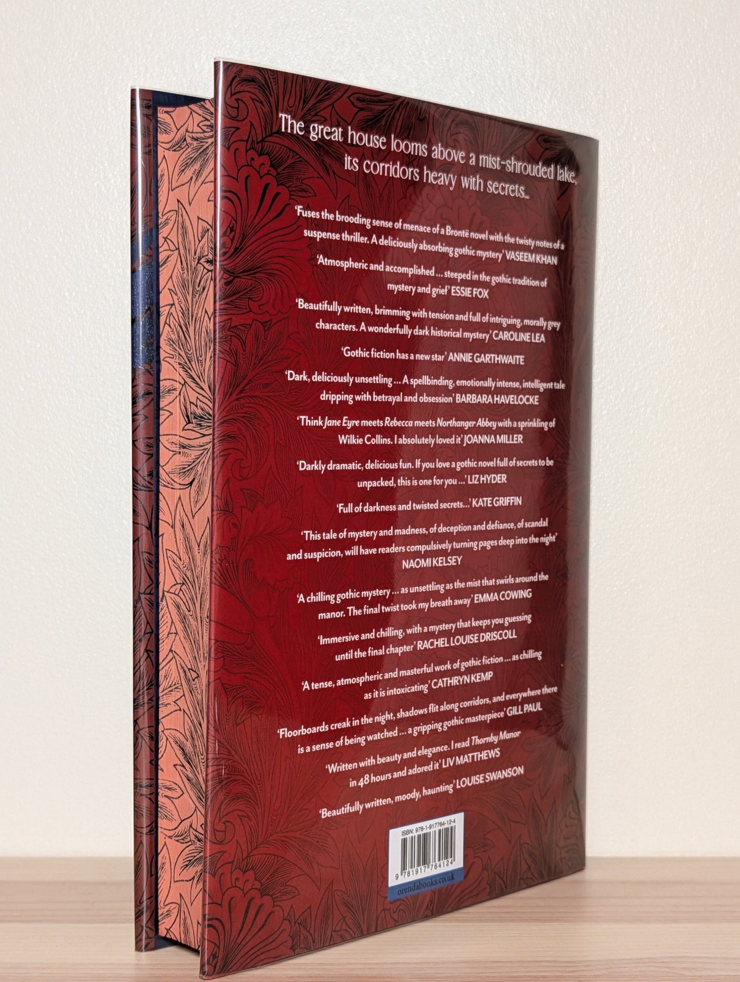Thornby Manor by Stephanie Bramwell - Lawes (Signed Lined with sprayed edges) - Fialta Books