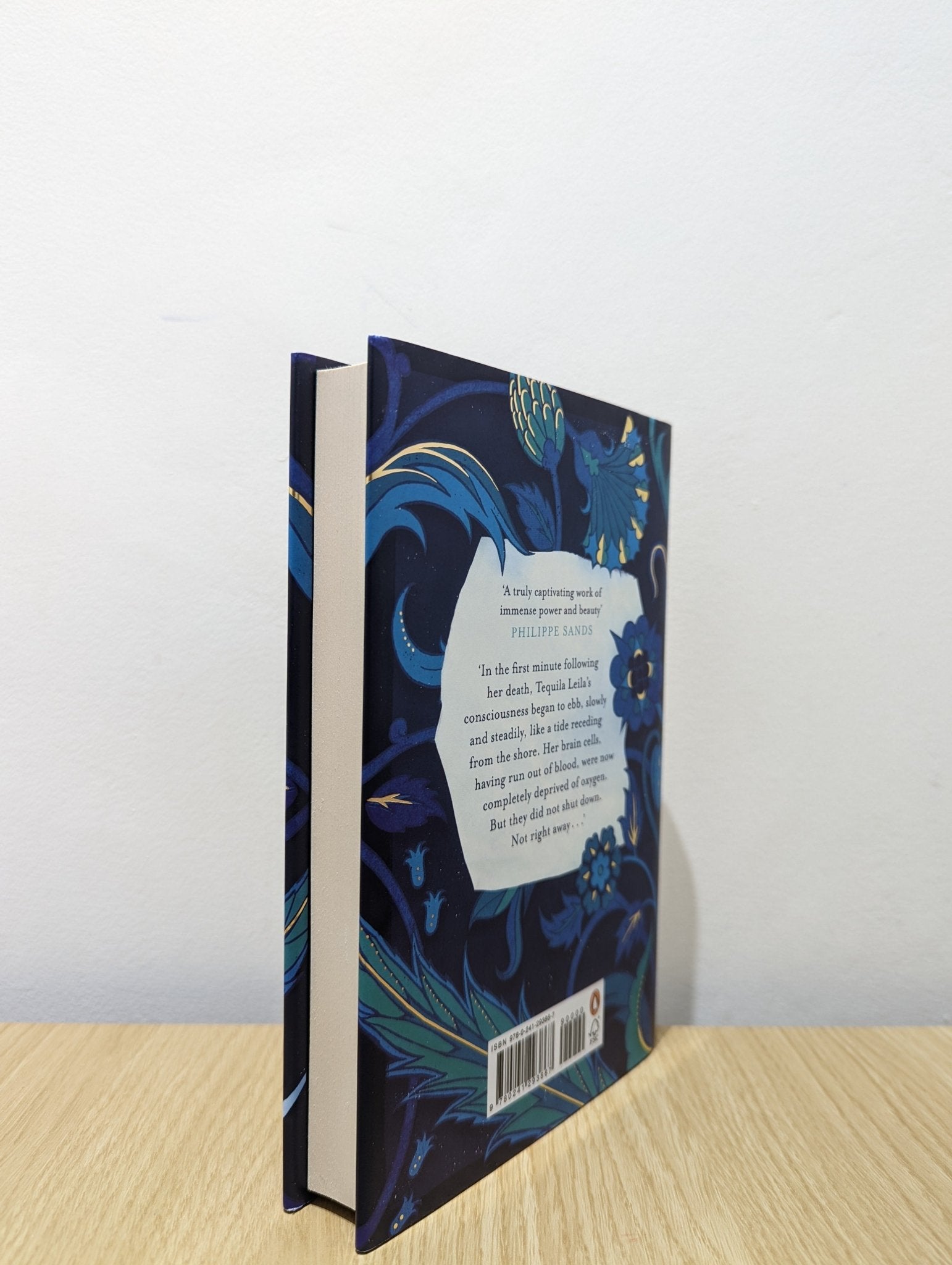 10 Minutes 38 Seconds in this Strange World by Elif Shafak (Signed) - Fialta Books