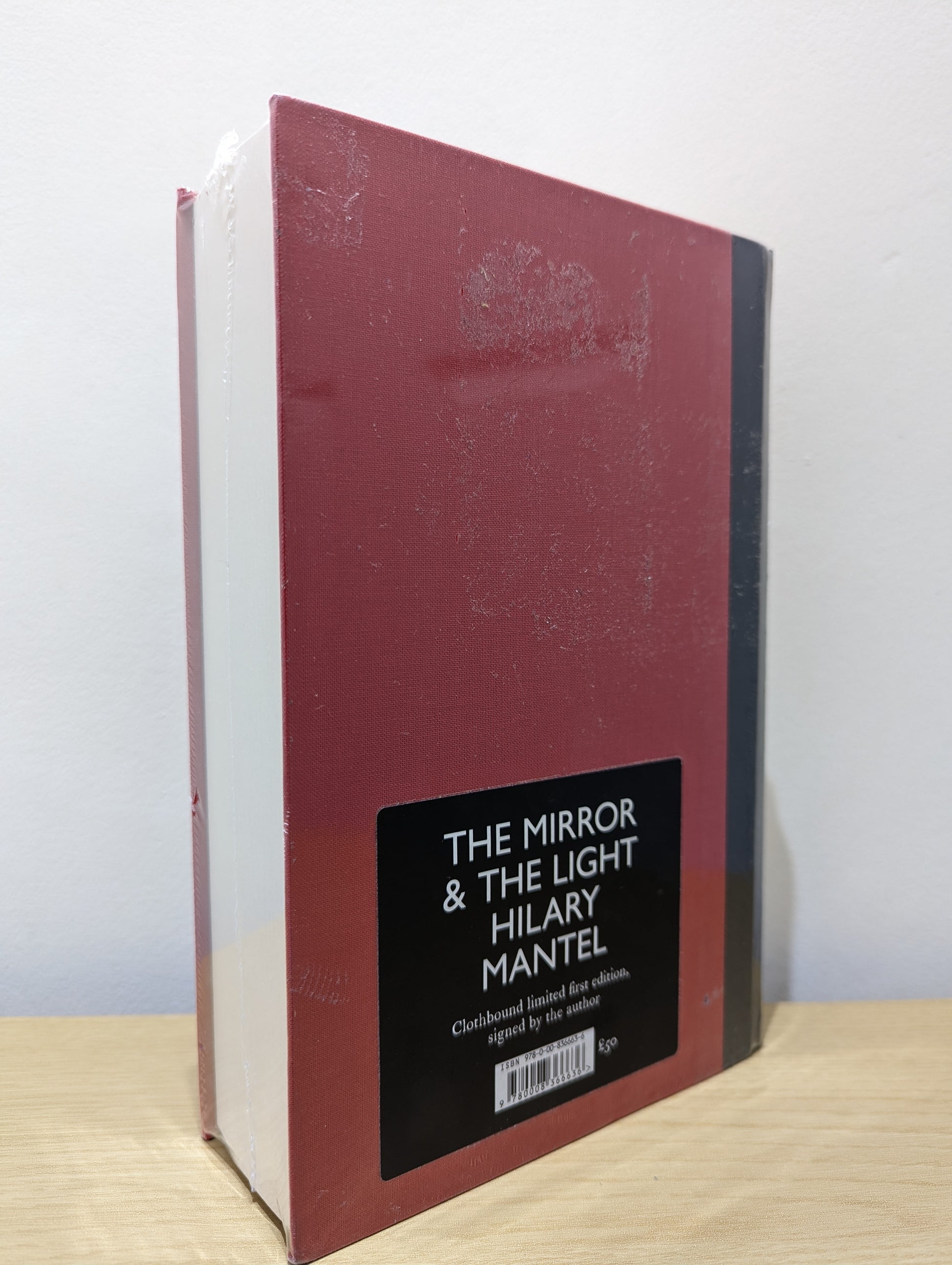 The Mirror and the Light (The Wolf Hall Trilogy) (Signed Clothbound Edition)