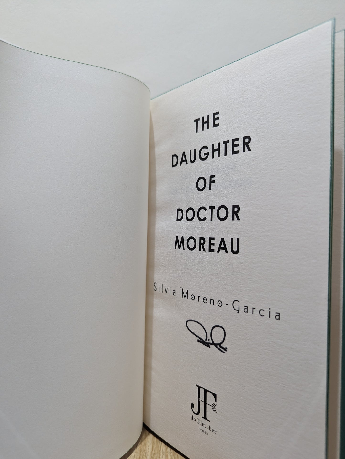 The Daughter of Doctor Moreau (Signed First Edition with sprayed edges)