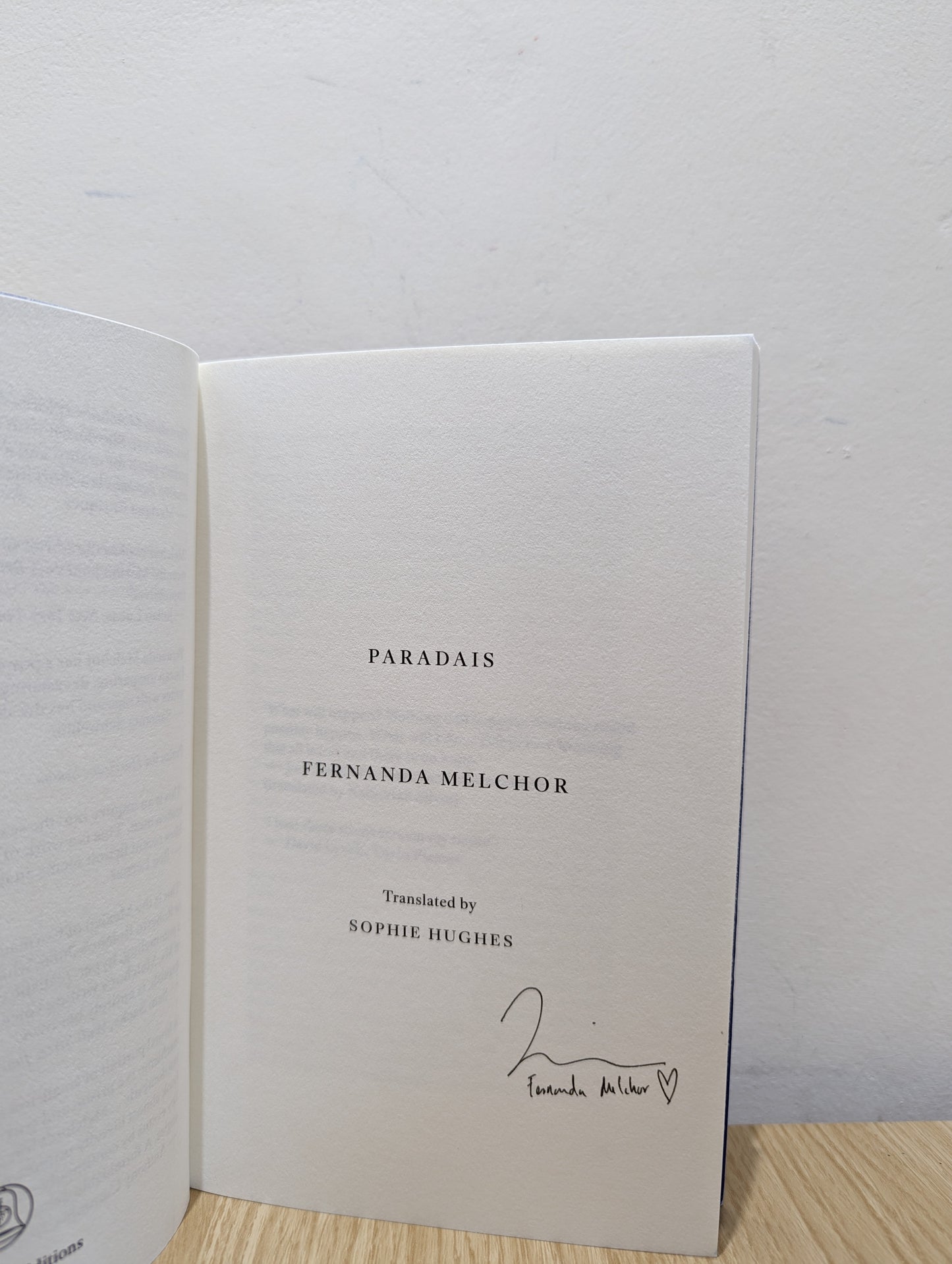 Paradais (Signed First Edition)