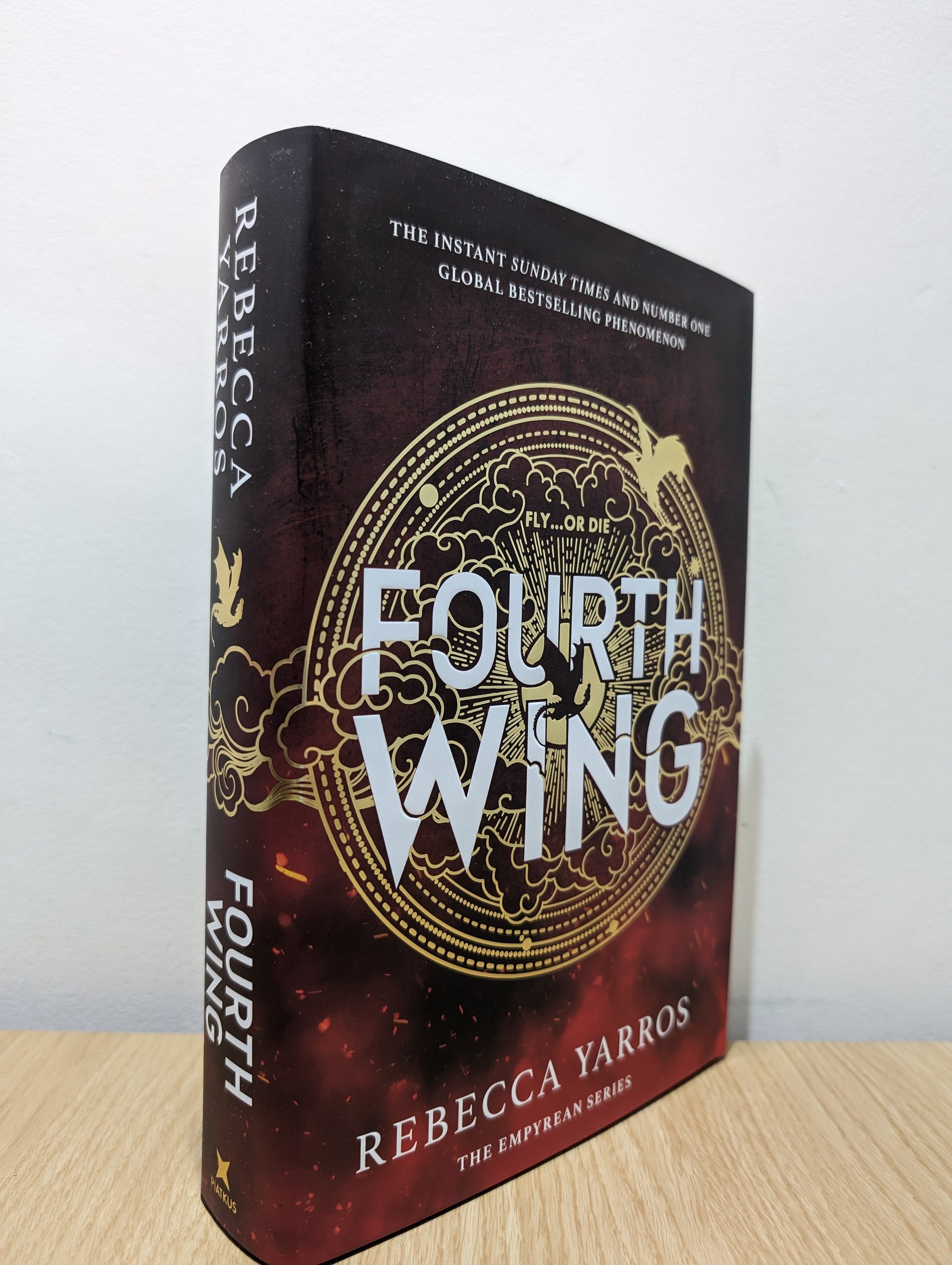 Fourth Wing (Special Exclusive 1st Edition 1st Printing with extra chapter)