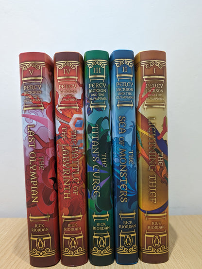 Percy Jackson and the Olympians Series 1-5: Lightning Thief; Sea of Monsters; Titan's Curse; Battle of the Labyrinth; Last Olympian (Special Edition Set with sprayed edges))