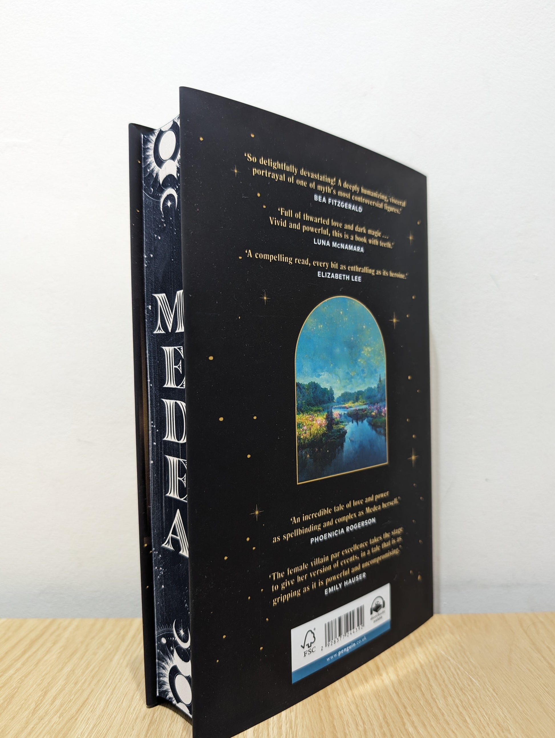 Medea: A brand-new spellbinding and gripping mythical retelling for 2024 (Signed First Edition with sprayed edges)