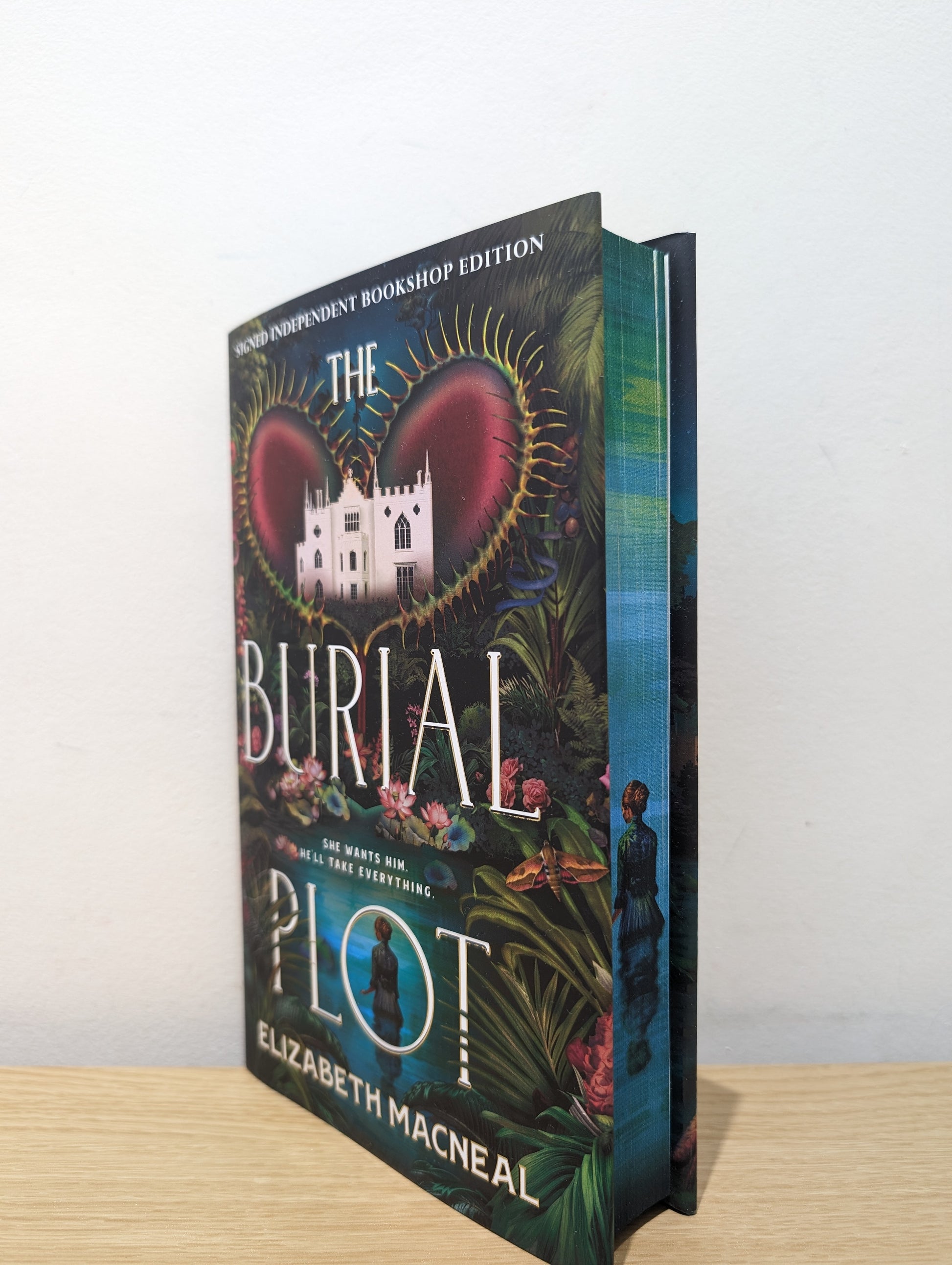 The Burial Plot: The bewitching, seductive new gothic thriller from the author of The Doll Factory (Signed First Edition with sprayed edges)