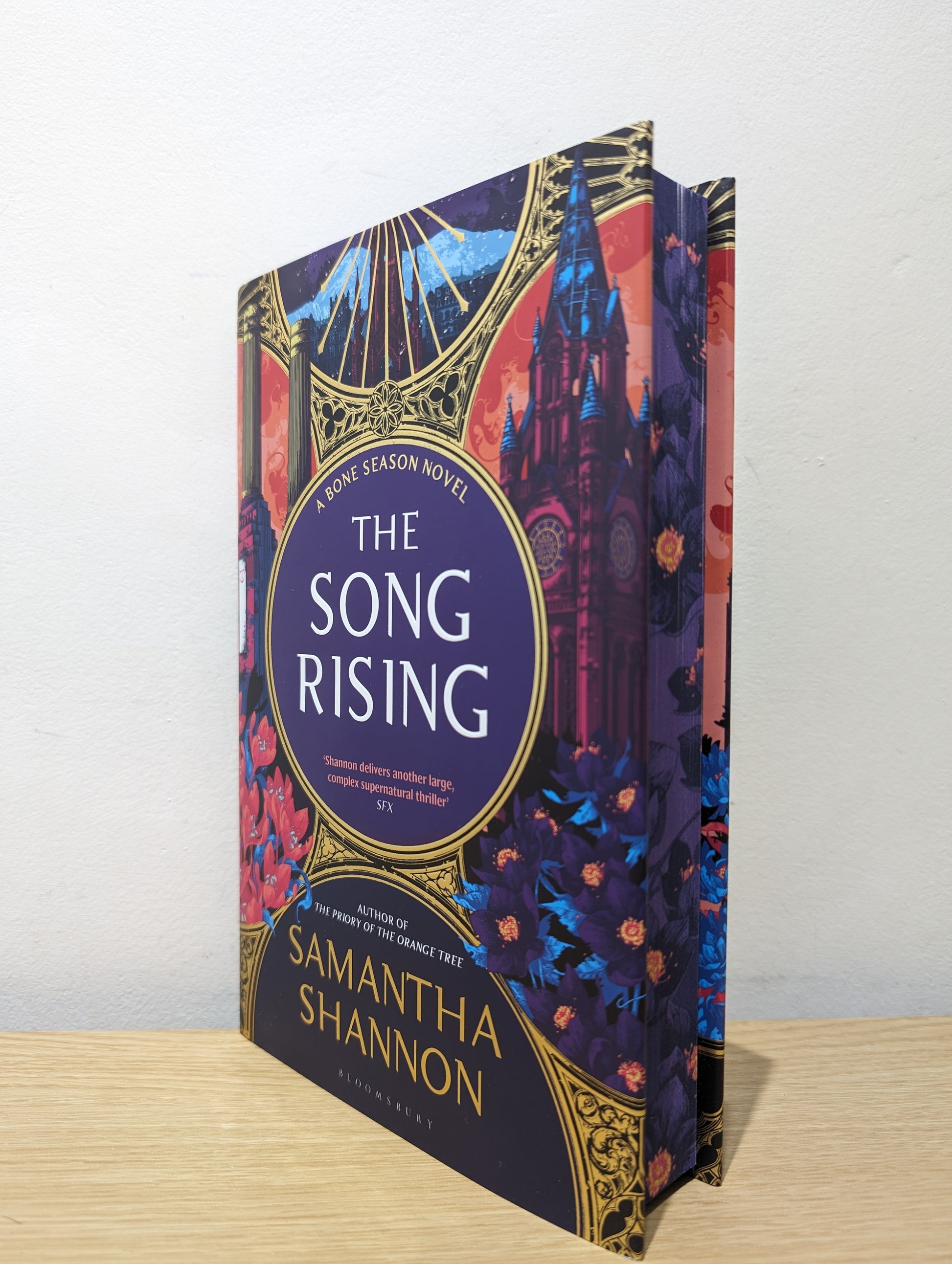 The Song Rising: The Bone Season Book 3 (Signed Special Edition with sprayed edges)