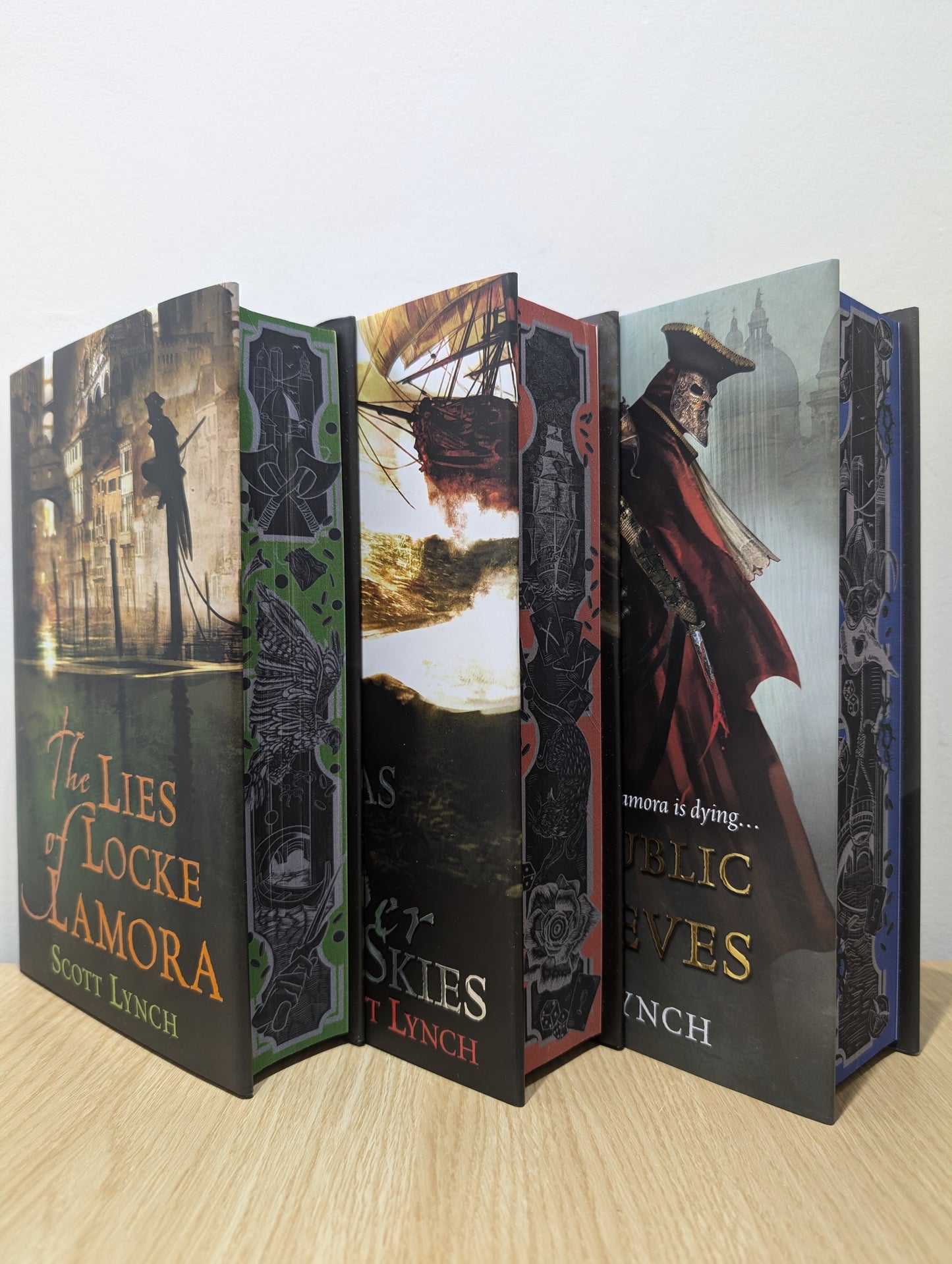 Gentleman Bastard Series: The Lies of Locke Lamora; Red Seas Under Red Skies; The Republic of Thieves (Signed Numbered Edition with sprayed edges)