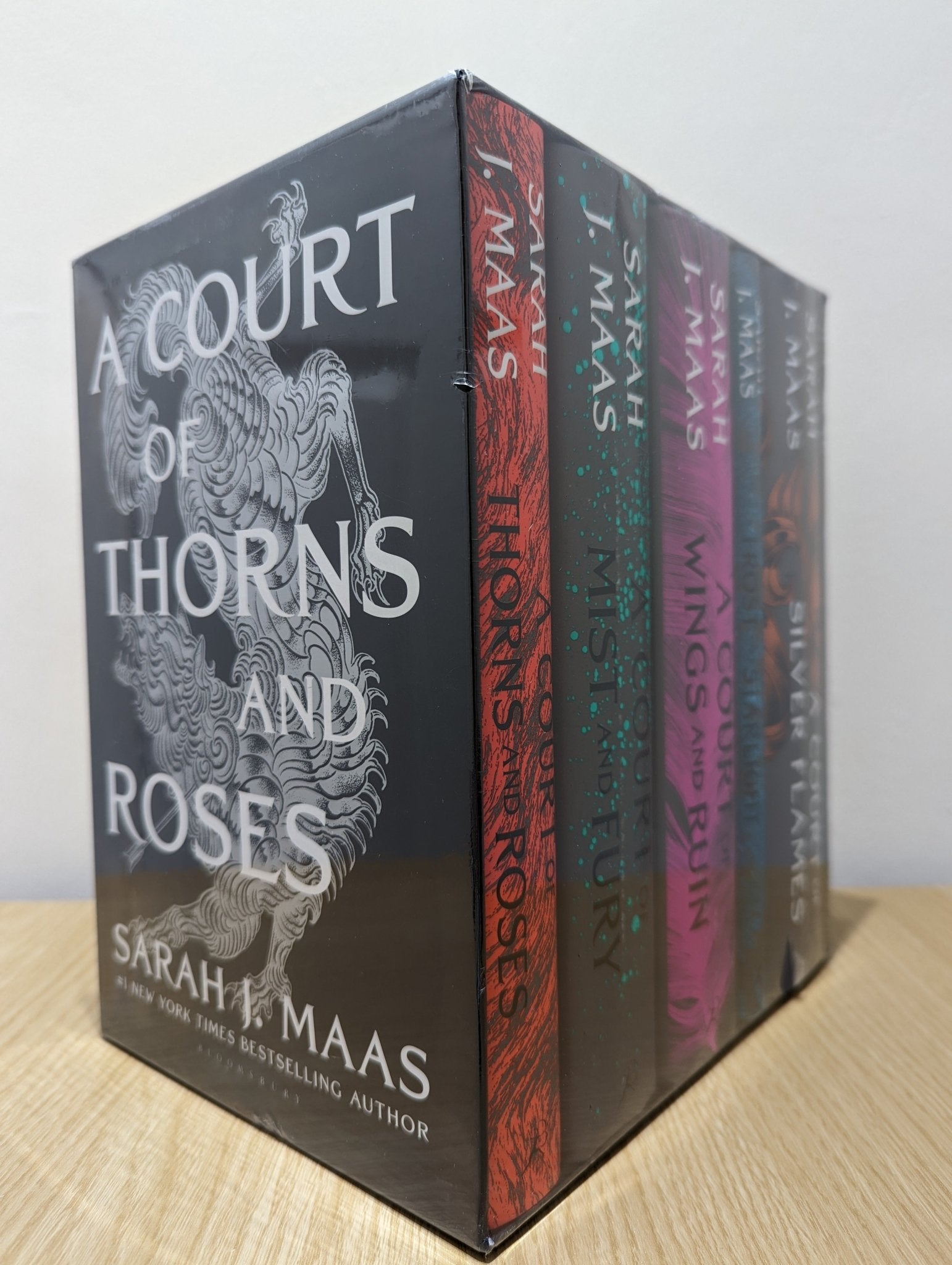 A Court of Thorns and Roses Hardcover Box Set by Sarah J. Maas - Fialta Books