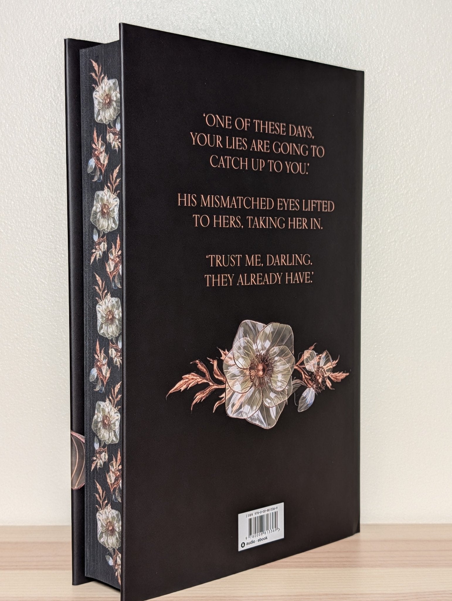 A Dark Forgetting by Kristen Ciccarelli (First UK Edition with sprayed edges) - Fialta Books