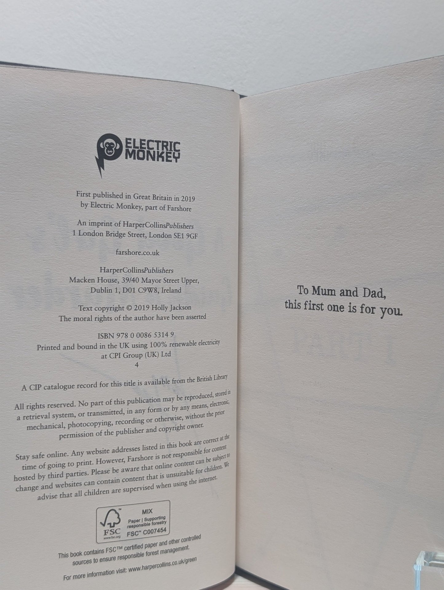 A Good Girl's Guide to Murder by Holly Jackson (Signed Collector's Edition with sprayed edges) - Fialta Books