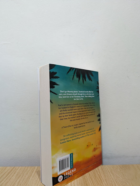 A Trace of Sun by Pam Williams - Fialta Books