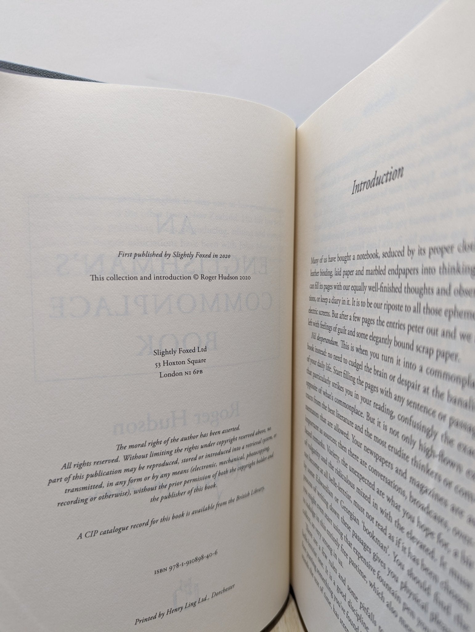 An Englishman's Commonplace Book by Roger Hudson (Signed First Edition) - Fialta Books