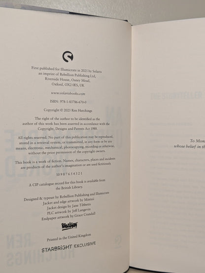 An Unbreakable World by Ren Hutchings (Signed Special Edition with sprayed edges) - Fialta Books