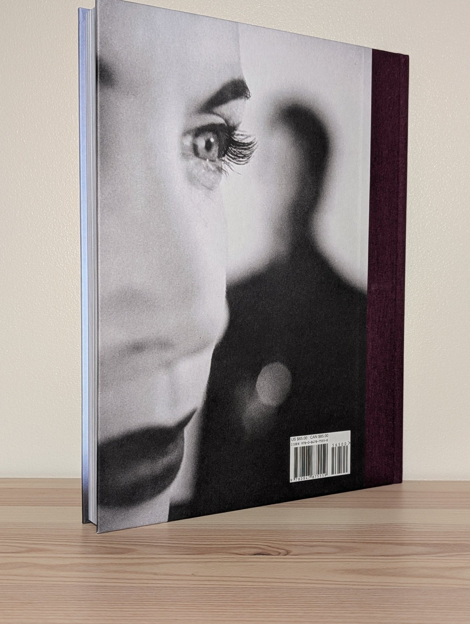 Annie Lennox: Retrospective by Annie Lennox (Signed First Edition) - Fialta Books