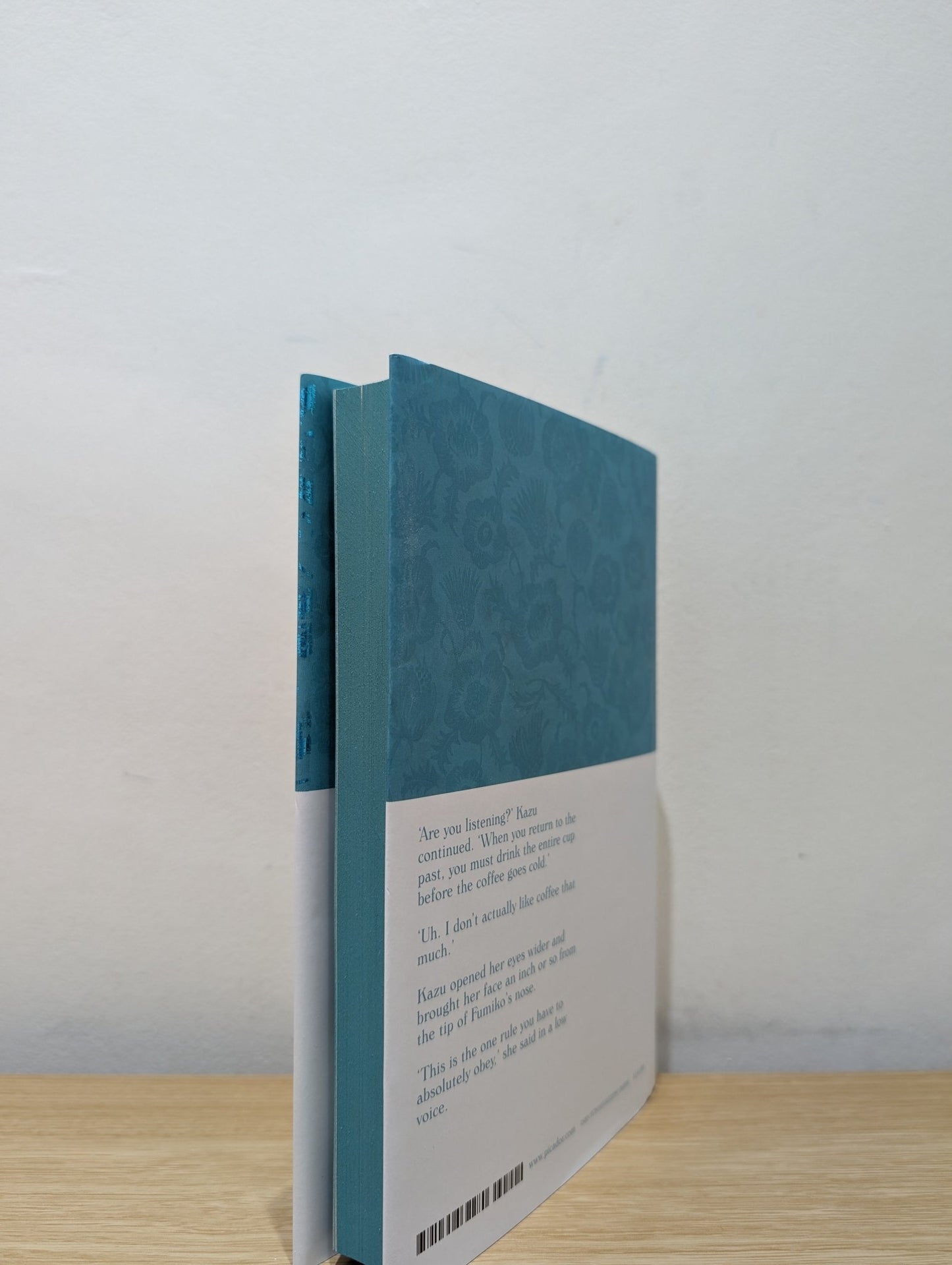 Before the Coffee Gets Cold by Toshikazu Kawaguchi (Signed Special Edition with sprayed edges) - Fialta Books