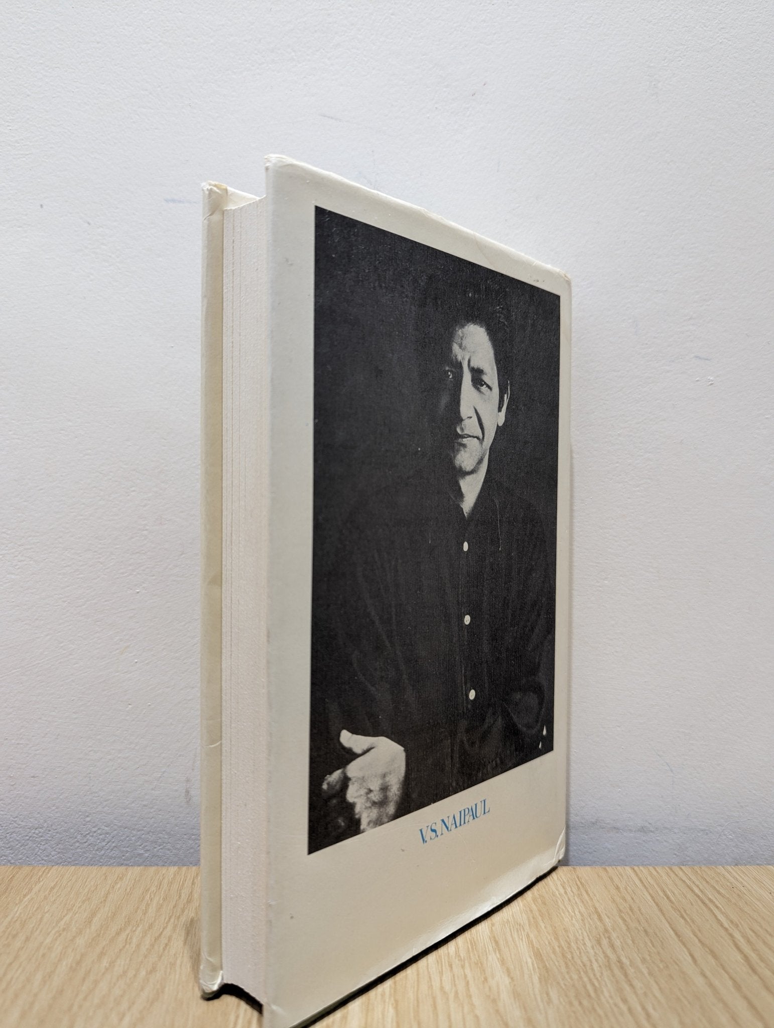 Bend in the River by V.S. Naipaul (First Edition) - Fialta Books