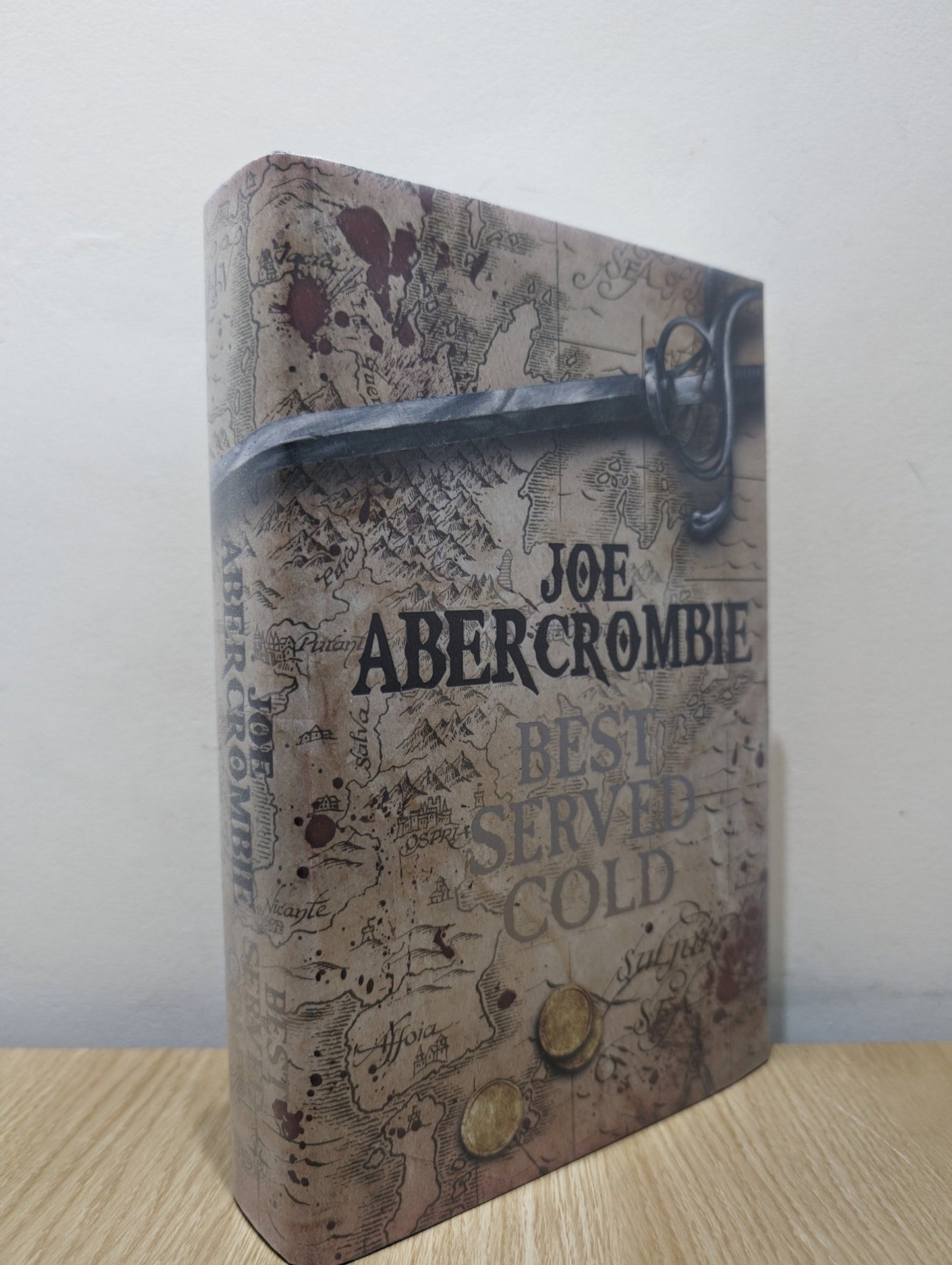 Best Served Cold by Joe Abercrombie (Signed) - Fialta Books