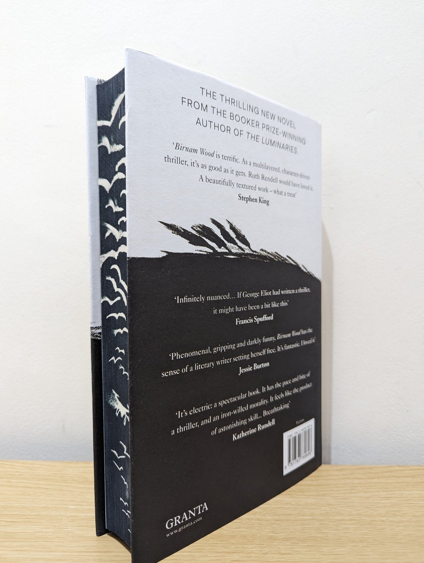 Birnam Wood by Eleanor Catton (Signed First Edition with sprayed edges) - Fialta Books