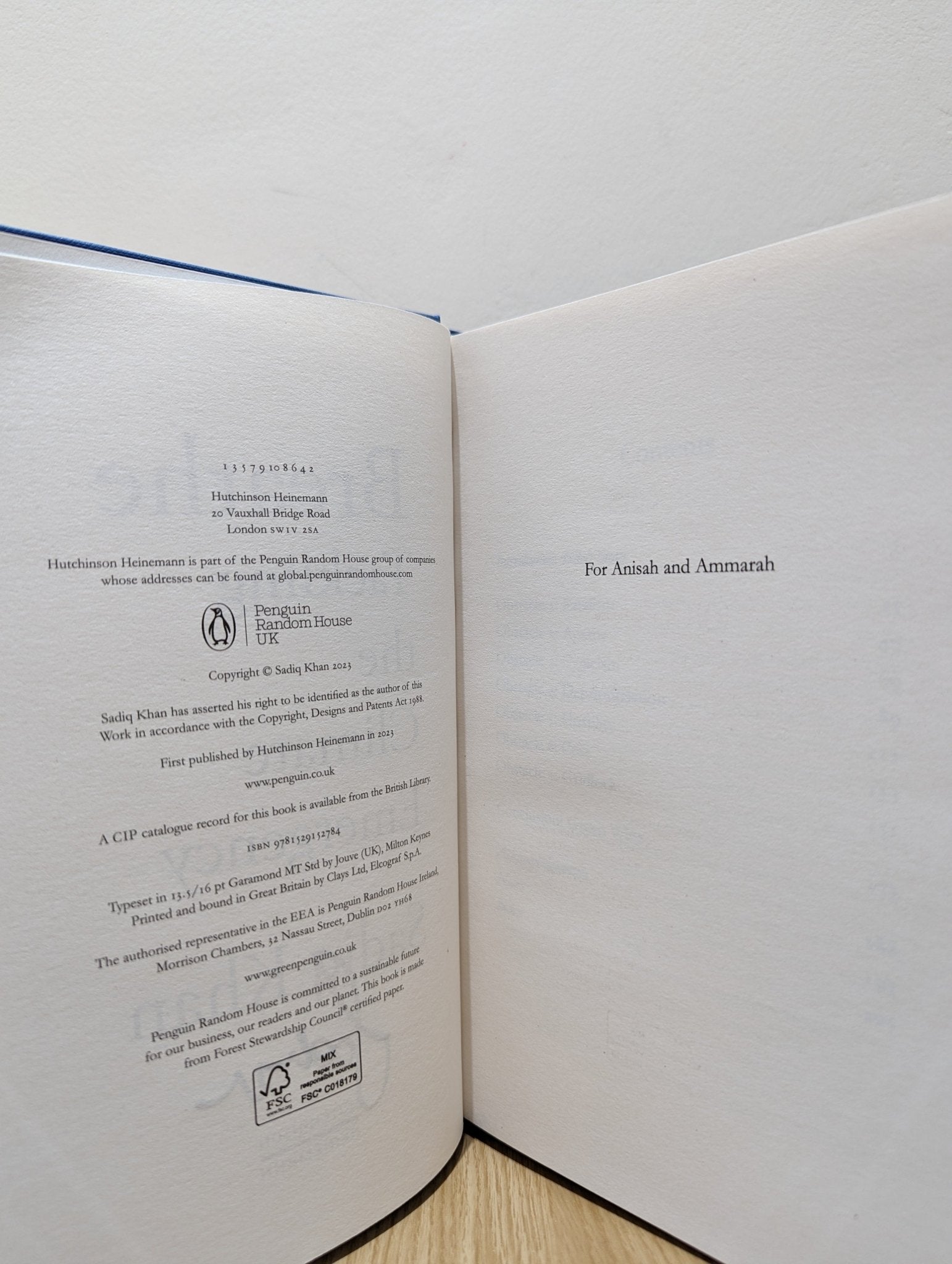 Breathe: Tackling the Climate Emergency by Sadiq Khan (Signed First Edition) - Fialta Books