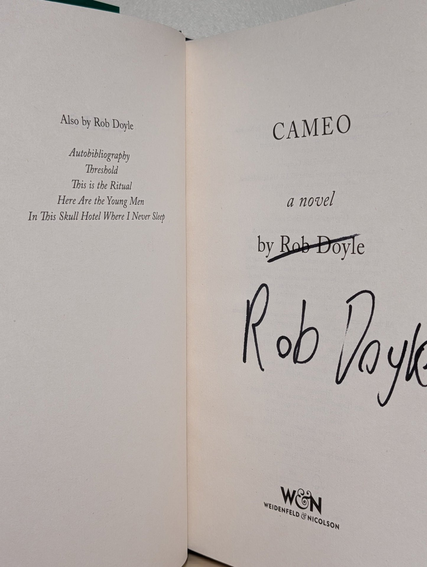 Cameo by Rob Doyle (Signed First Edition) - Fialta Books
