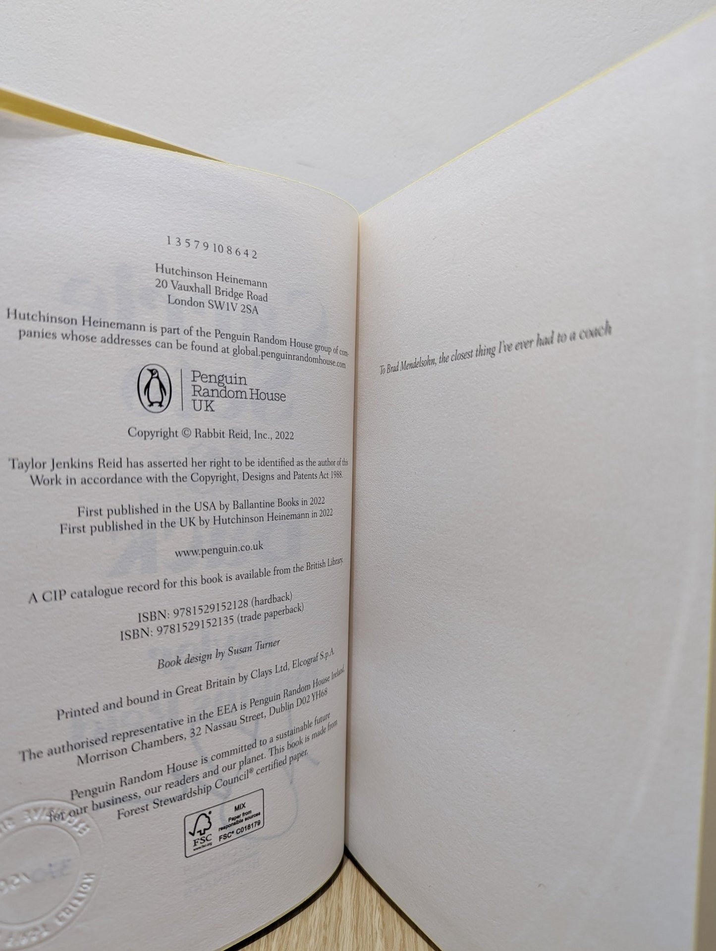 Carrie Soto Is Back by Taylor Jenkins Reid (Signed First Edition with sprayed edges) - Fialta Books