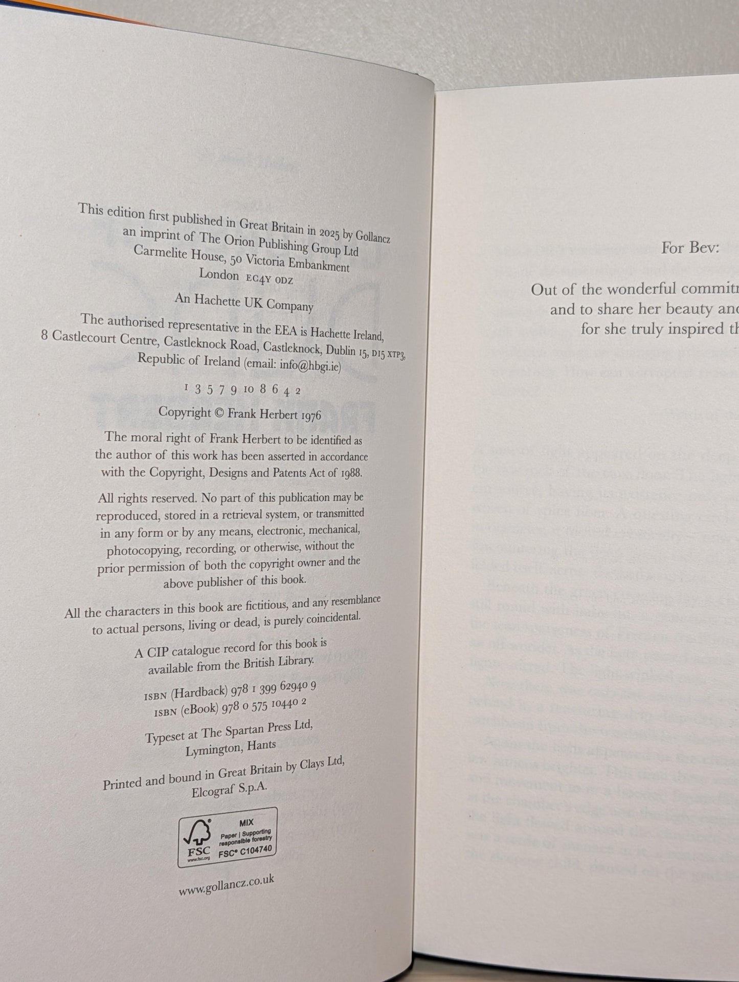 Children Of Dune by Frank Herbert (Special Edition with sprayed edges) - Fialta Books