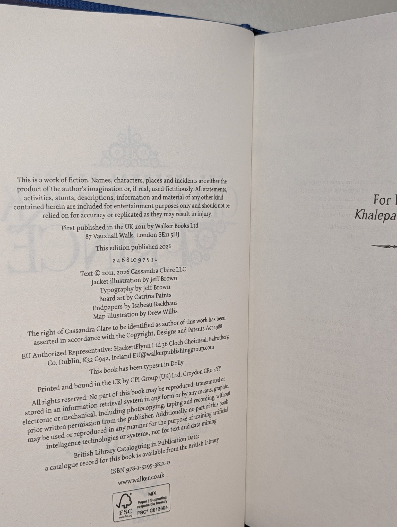 Clockwork Prince by Cassandra Clare (Deluxe Edition with sprayed edges) - Fialta Books