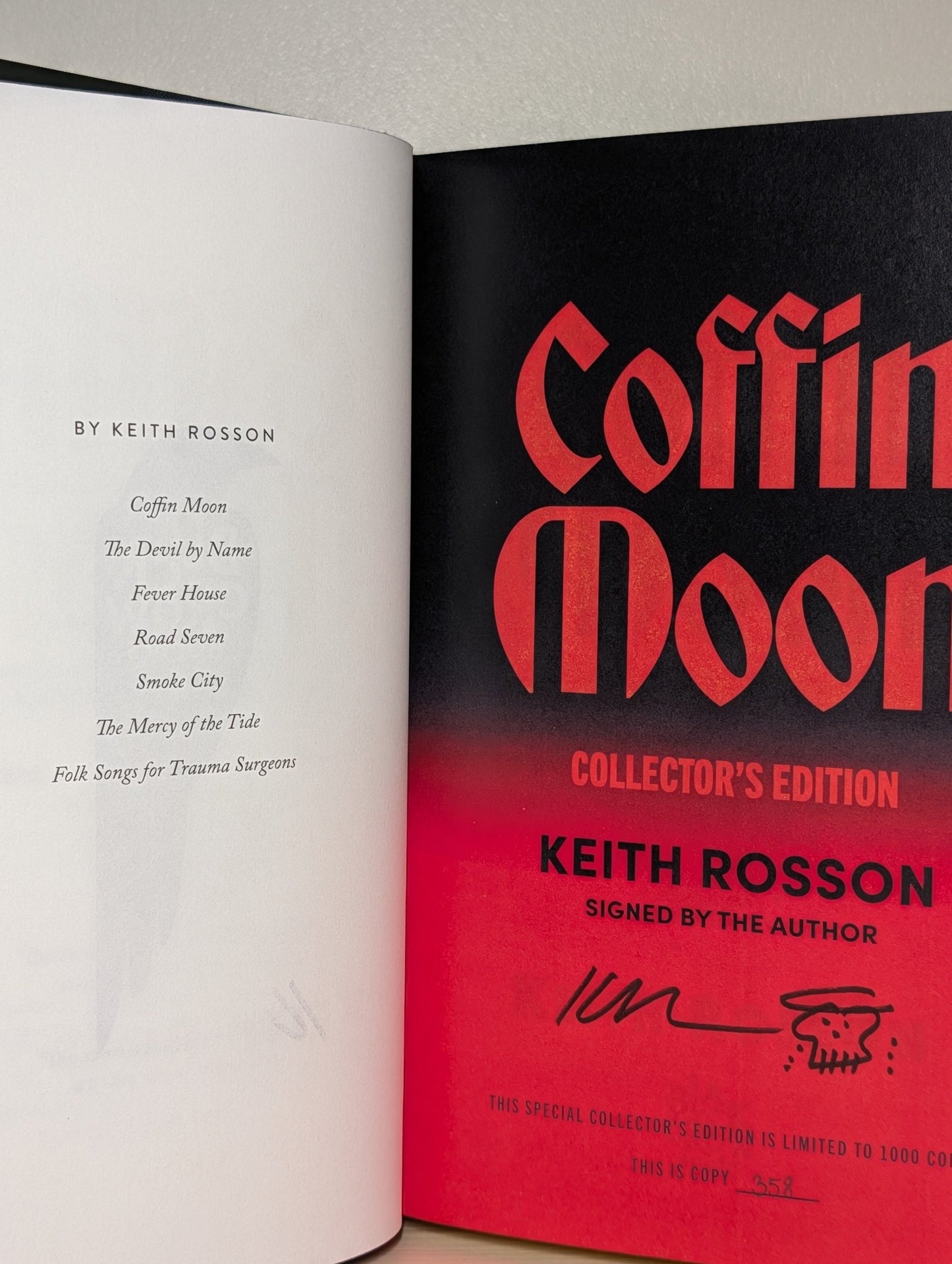Coffin Moon by Keith Rosson (Signed Deluxe Edition with sprayed edges) - Fialta Books