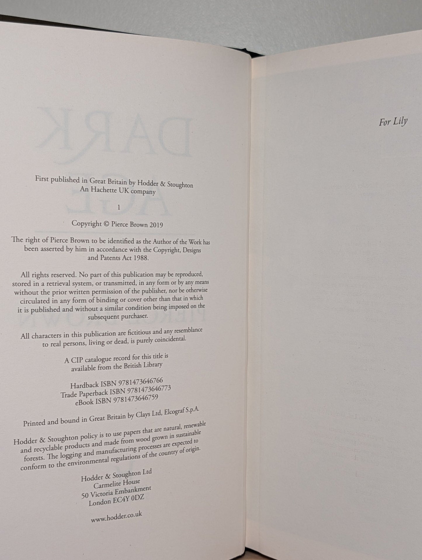 Dark Age by Pierce Brown (Signed First Edition) - Fialta Books