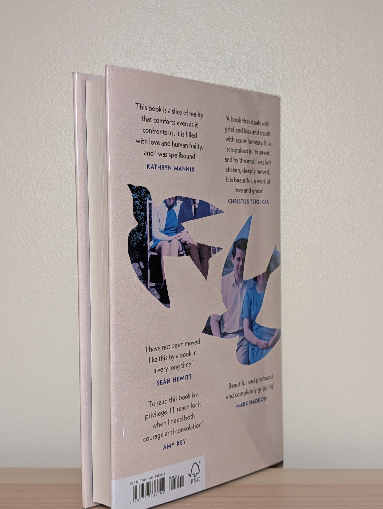 Death of an Ordinary Man by Sarah Perry (Signed Dated First Edition) - Fialta Books