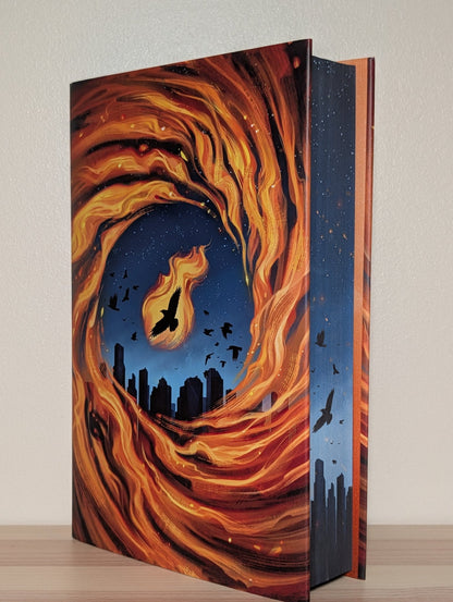 Divergent by Veronica Roth (Signed Deluxe Anniversary Edition) - Fialta Books
