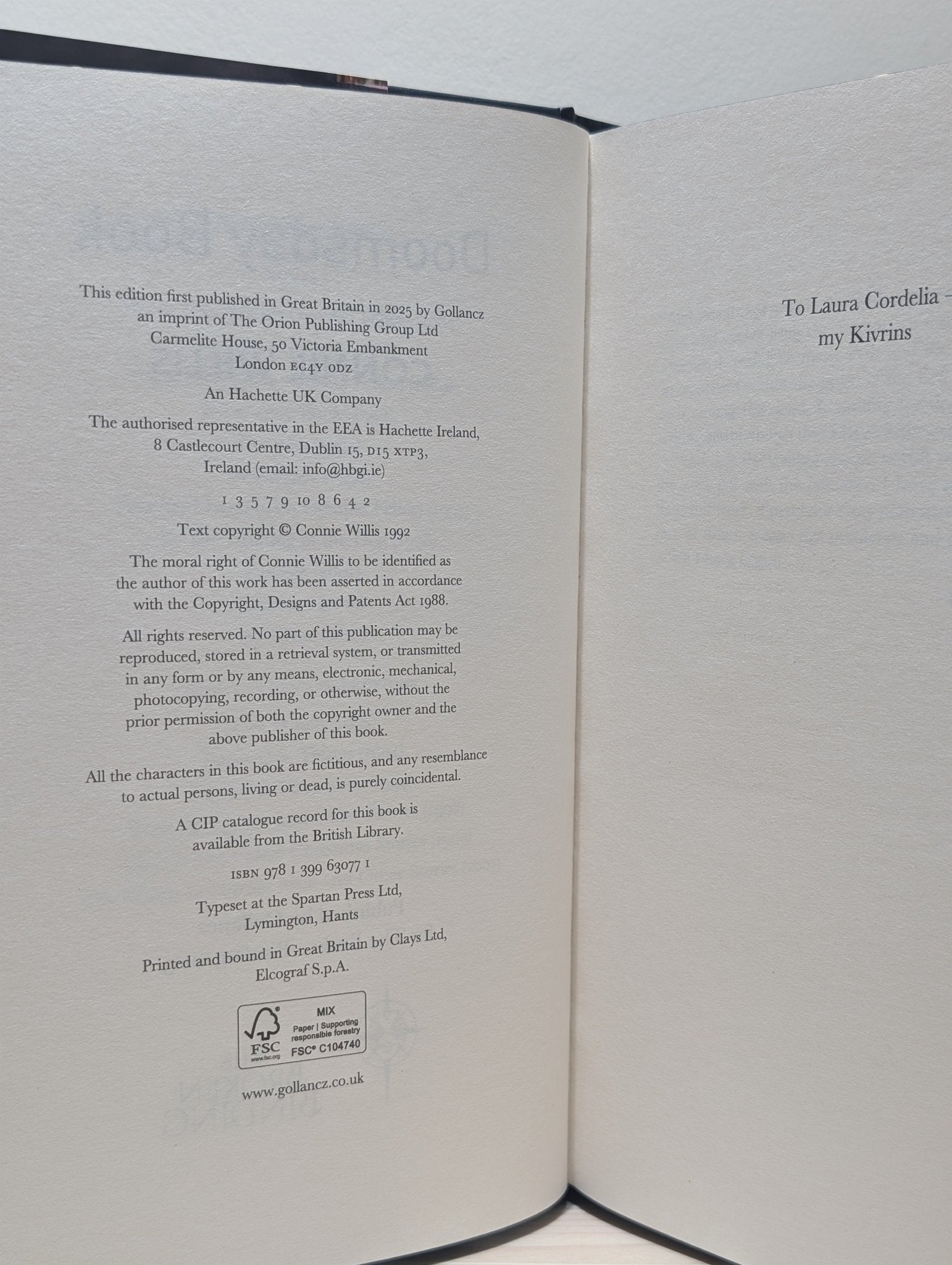 Doomsday Book by Connie Willis (Special Edition with sprayed edges) - Fialta Books