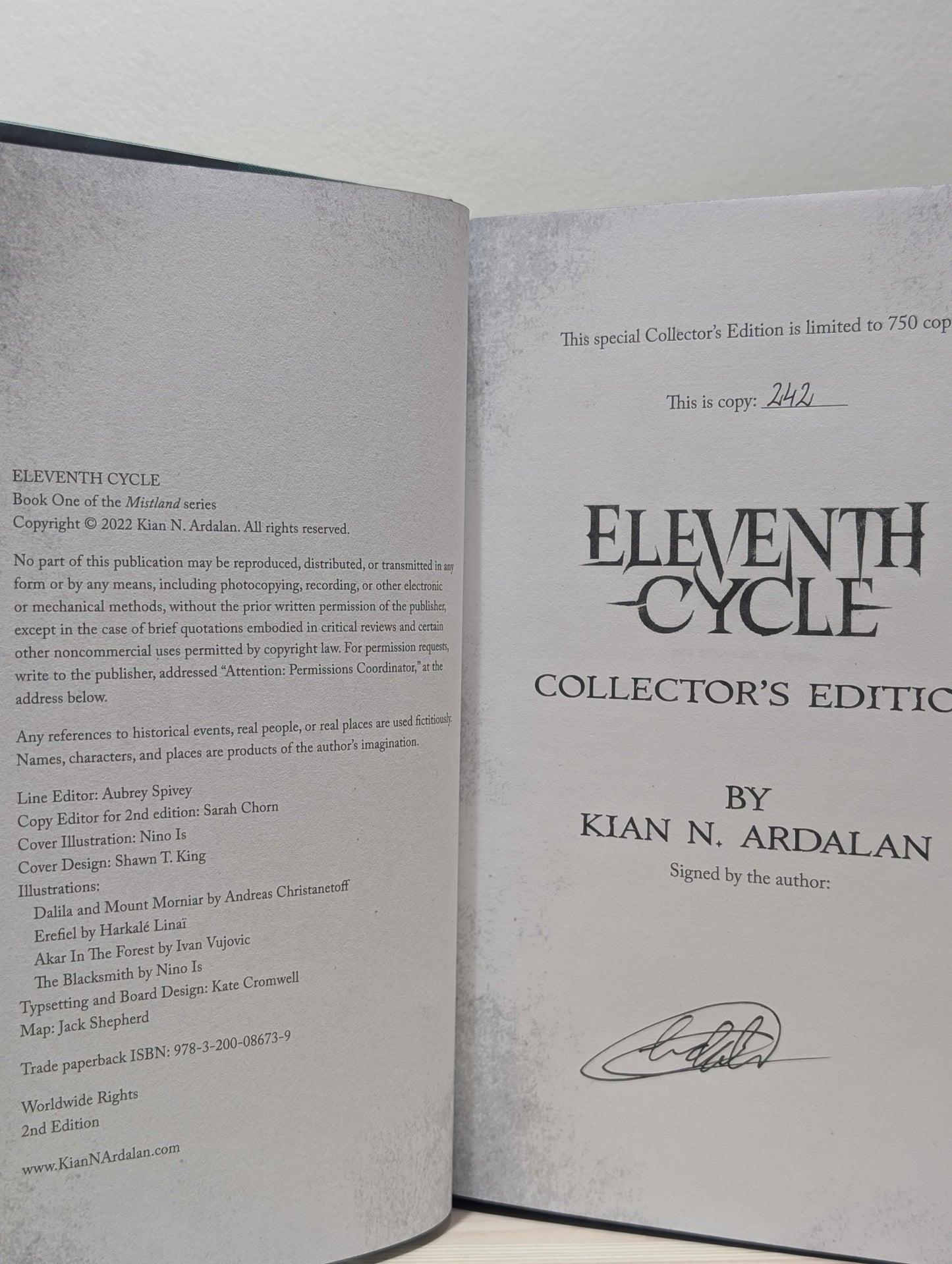 Eleventh Cycle by Kian N Ardalan (Signed Deluxe Edition with sprayed edges) - Fialta Books