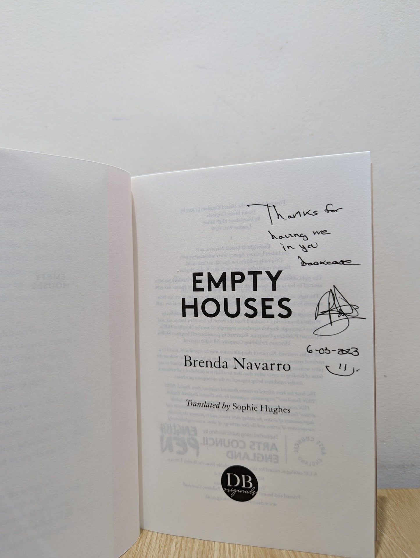 Empty Houses by Brenda Navarro (Signed First Edition) - Fialta Books