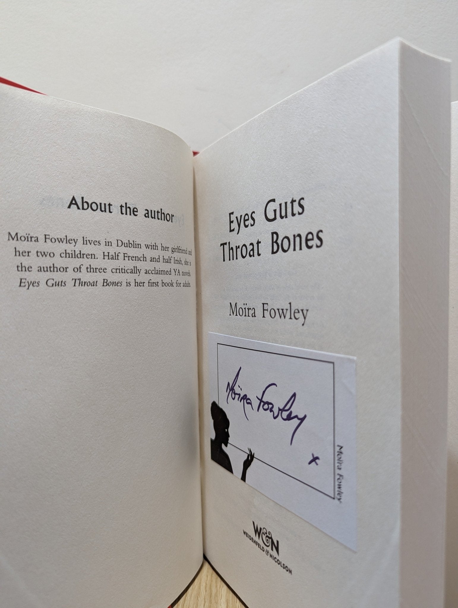 Eyes Guts Throat Bones by Moïra Fowley (Signed First Edition) - Fialta Books